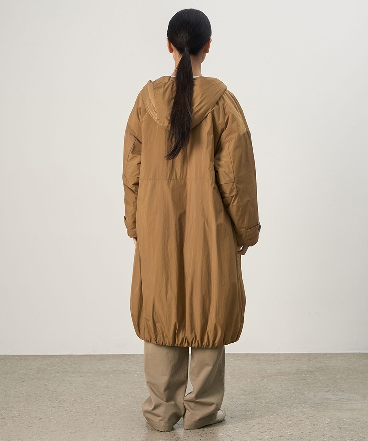 러프사이드 화이트라벨(ROUGH SIDE WHITE LABEL) Under Puff Coat Camel