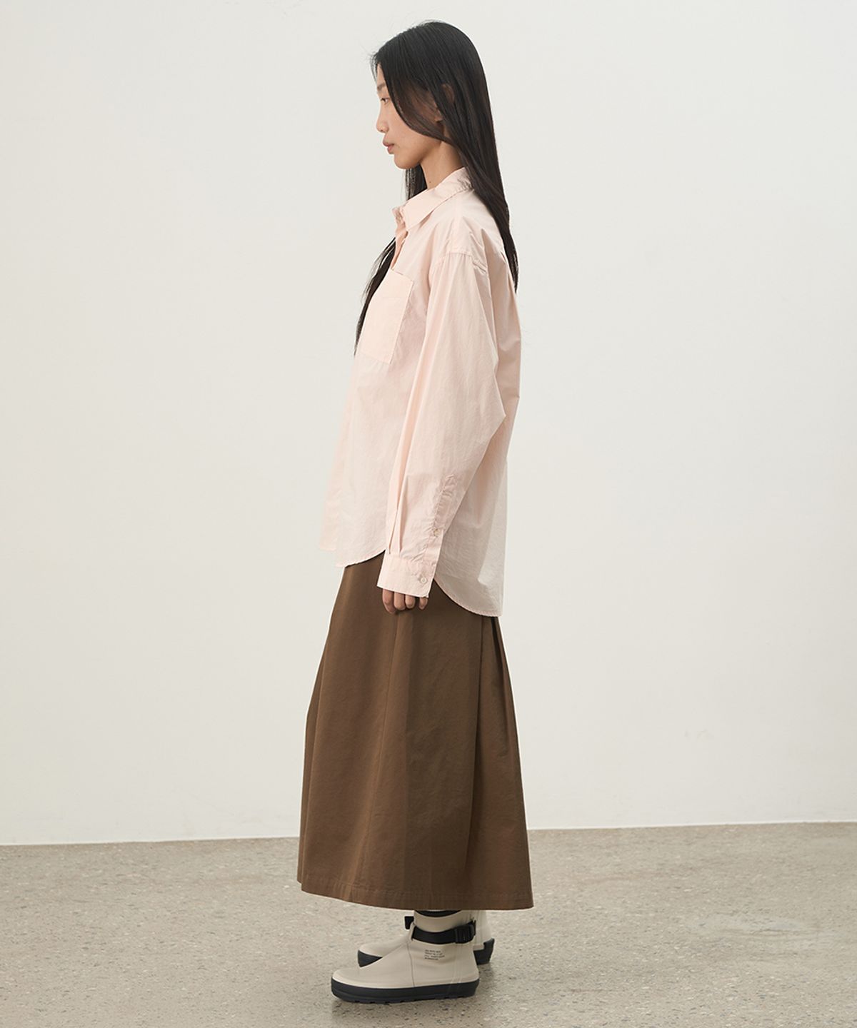 러프사이드 화이트라벨(ROUGH SIDE WHITE LABEL) Ripple Skirt Sepia