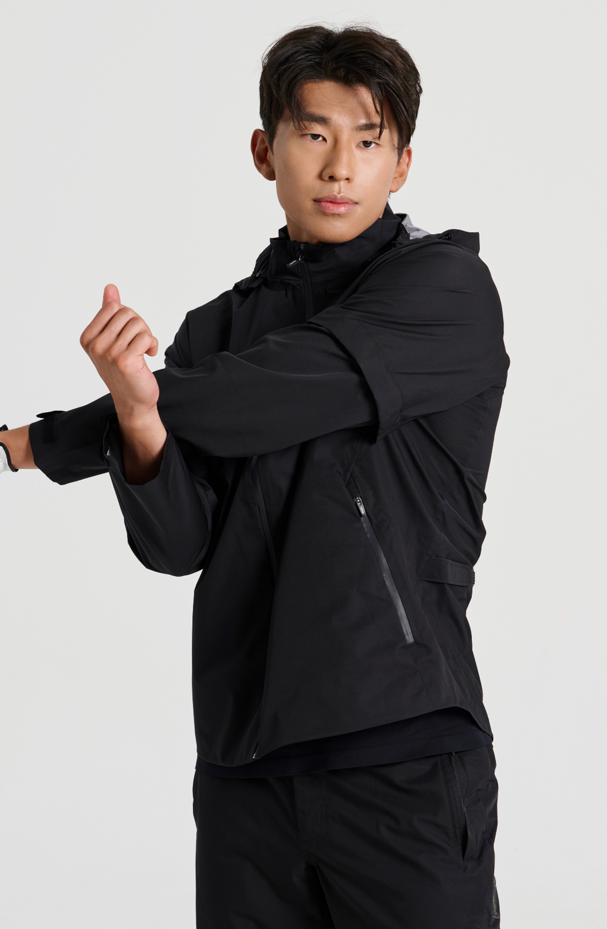 로이볼 골프(LOYBALLGOLF) 3Layer Rain Jacket - Black