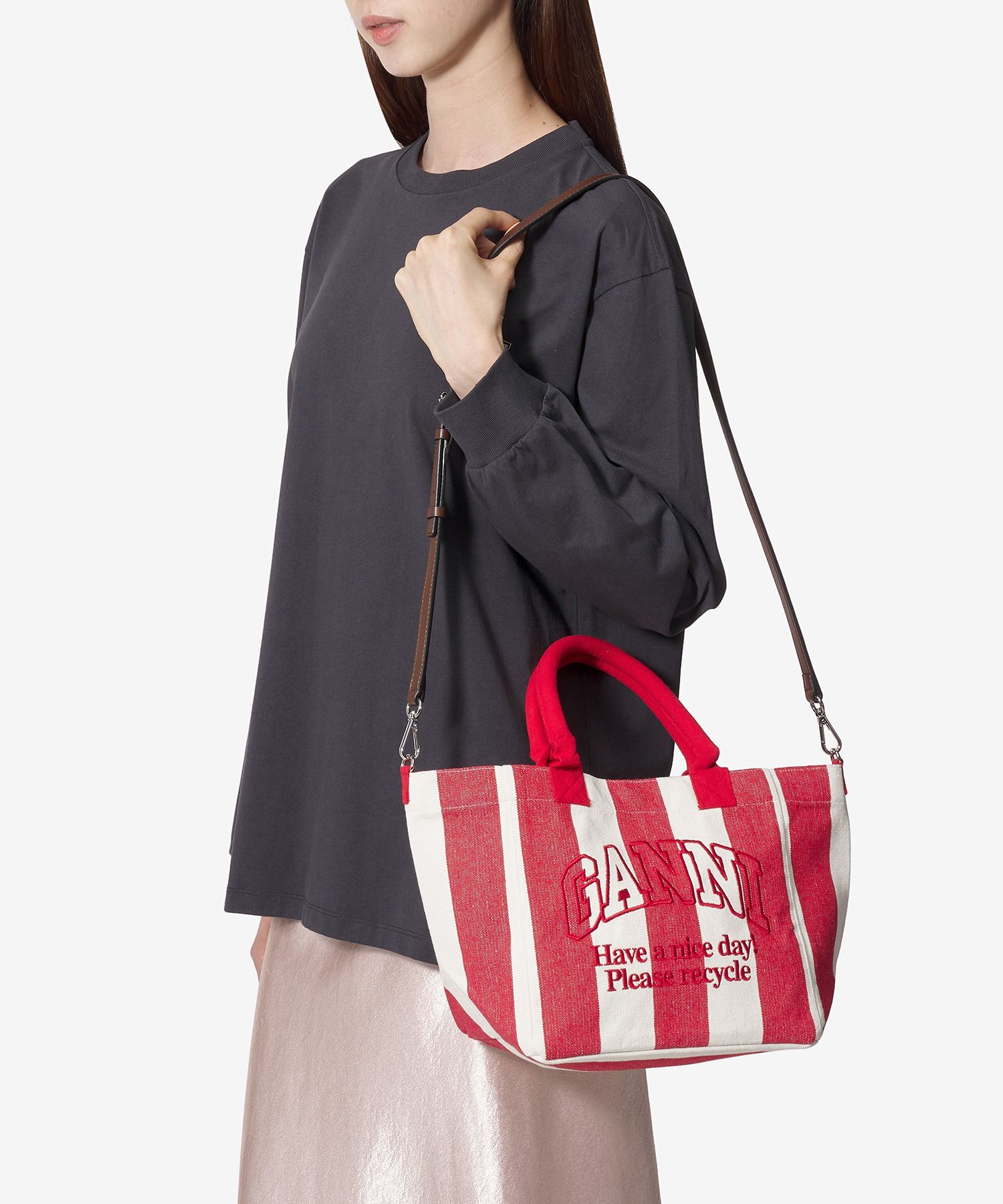 MUSINSA | GANNI Small Easy Stripe Shopper Bag - Cherry