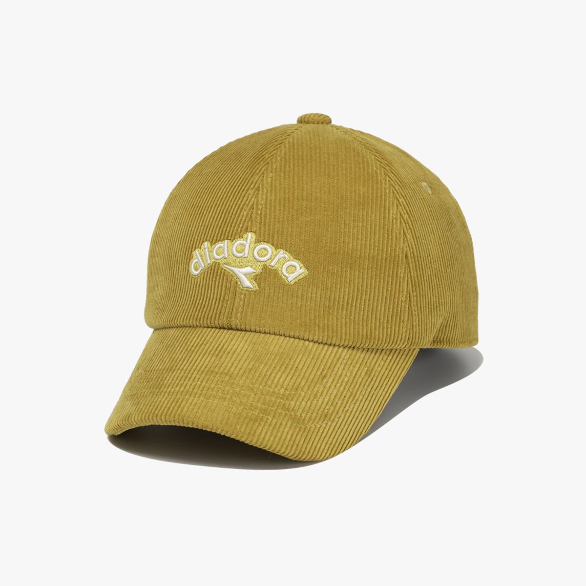 디아도라(diadora) 스웨이드 볼캡 KHAKI