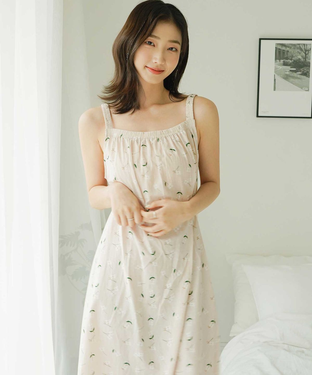 파란(PALAN) 미니플라워 주름 끈 잠옷 원피스