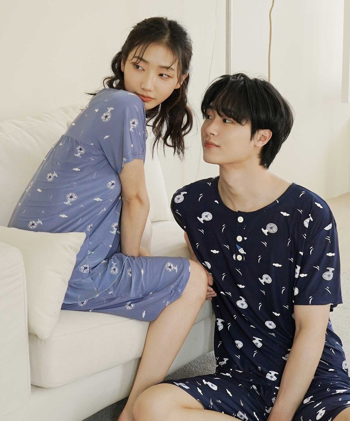 파란(PALAN) 아이스 냉감 상하 커플 잠옷세트