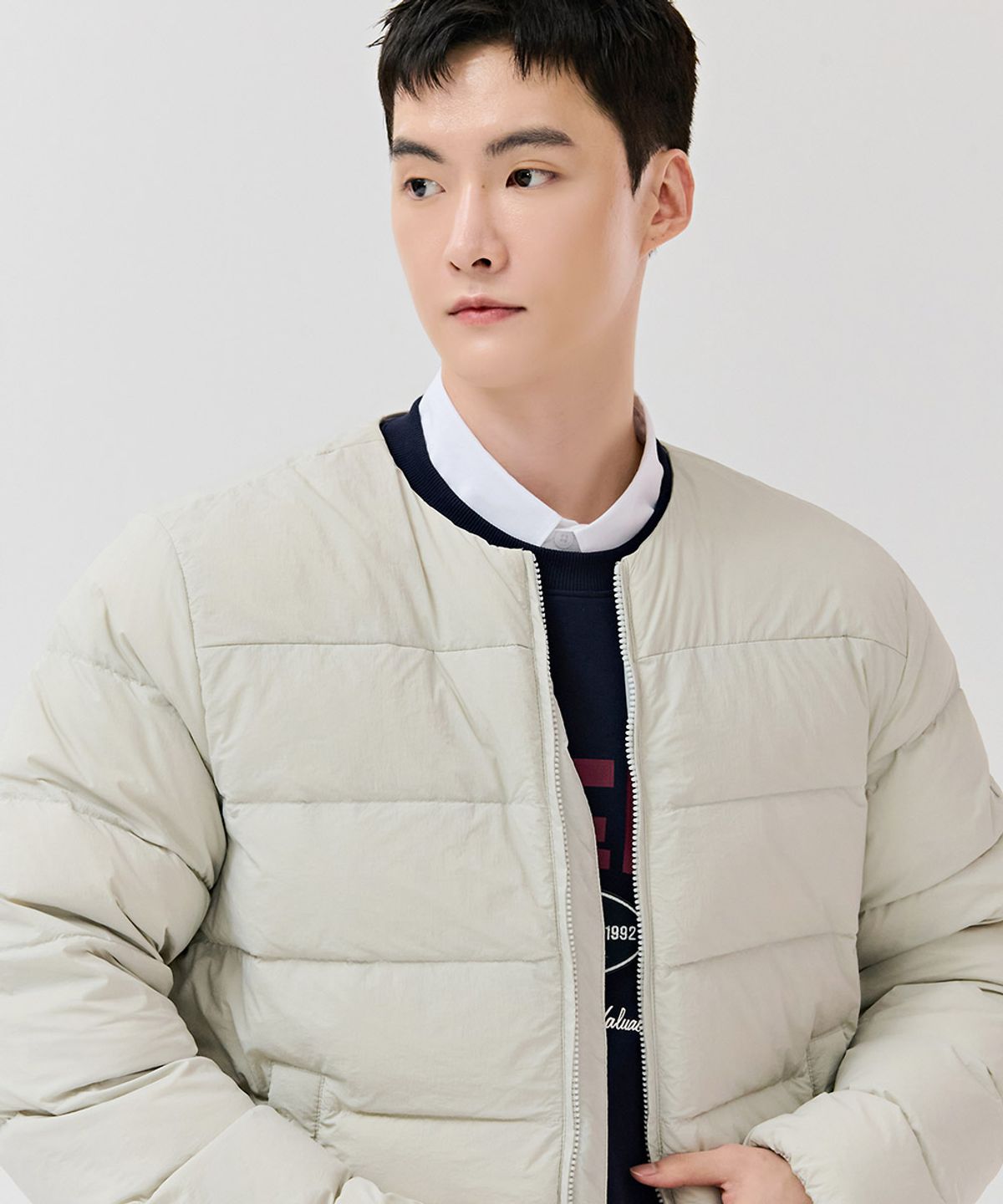 체이스컬트(CHASECULT) 공용 U넥 경량 패딩 점퍼-DFZU4701C02
