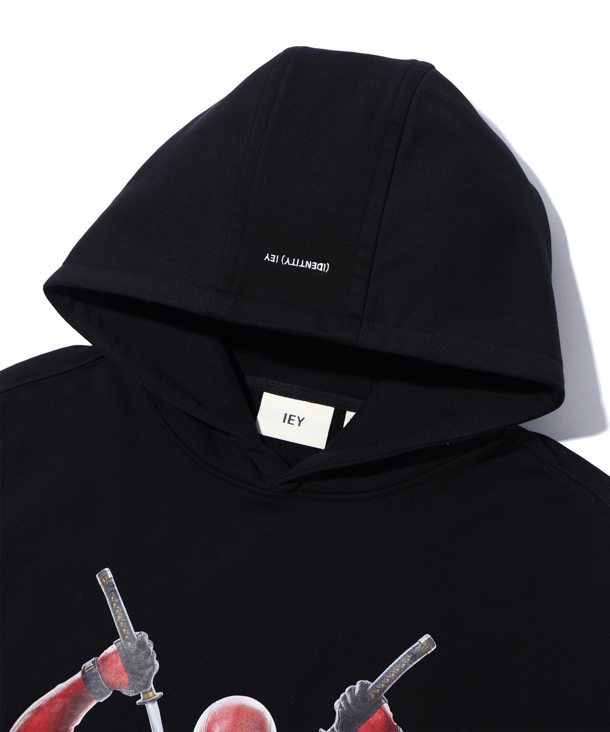 이에이(IEY) Marvel Studios Deadpool & Wolverine_D Over hoodie Black