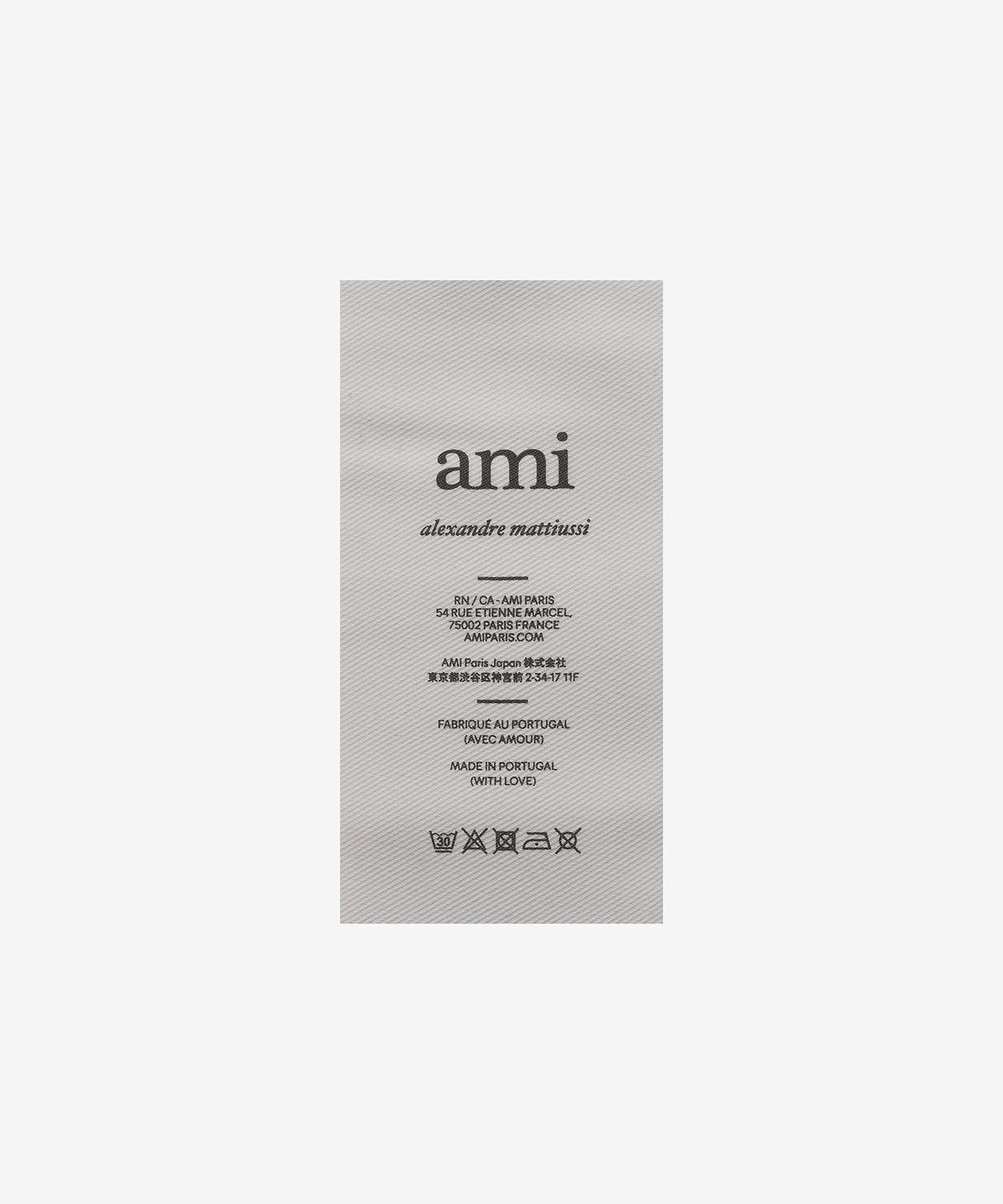 아미(AMI) 레드 하트 로고 반소매 폴로 셔츠 - 나이트 블루 / BFUPL001760430