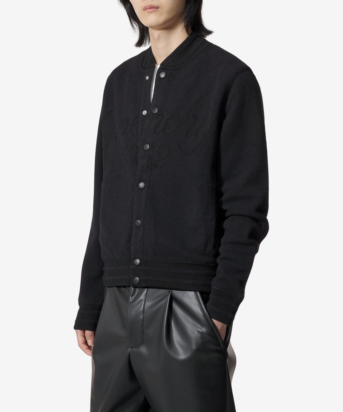 지방시(GIVENCHY) GIVENCHY 1952 니트 바시티 재킷 - 블랙 / BM017P4YJ9001