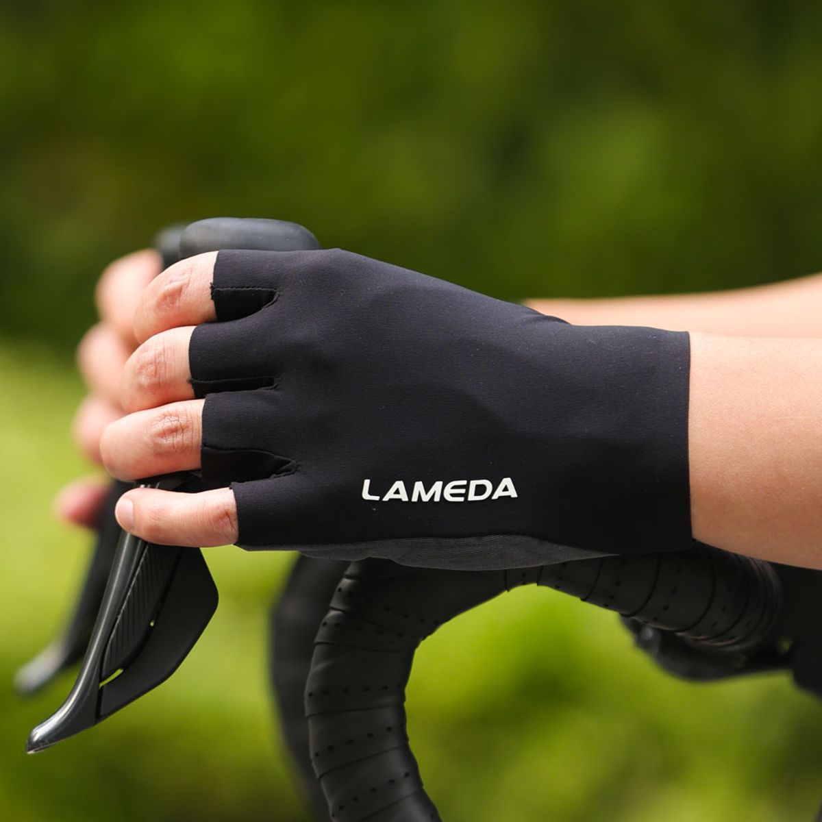 라메다(LAMEDA) 자전거장갑 스포츠 반장갑 24AW2088 블랙
