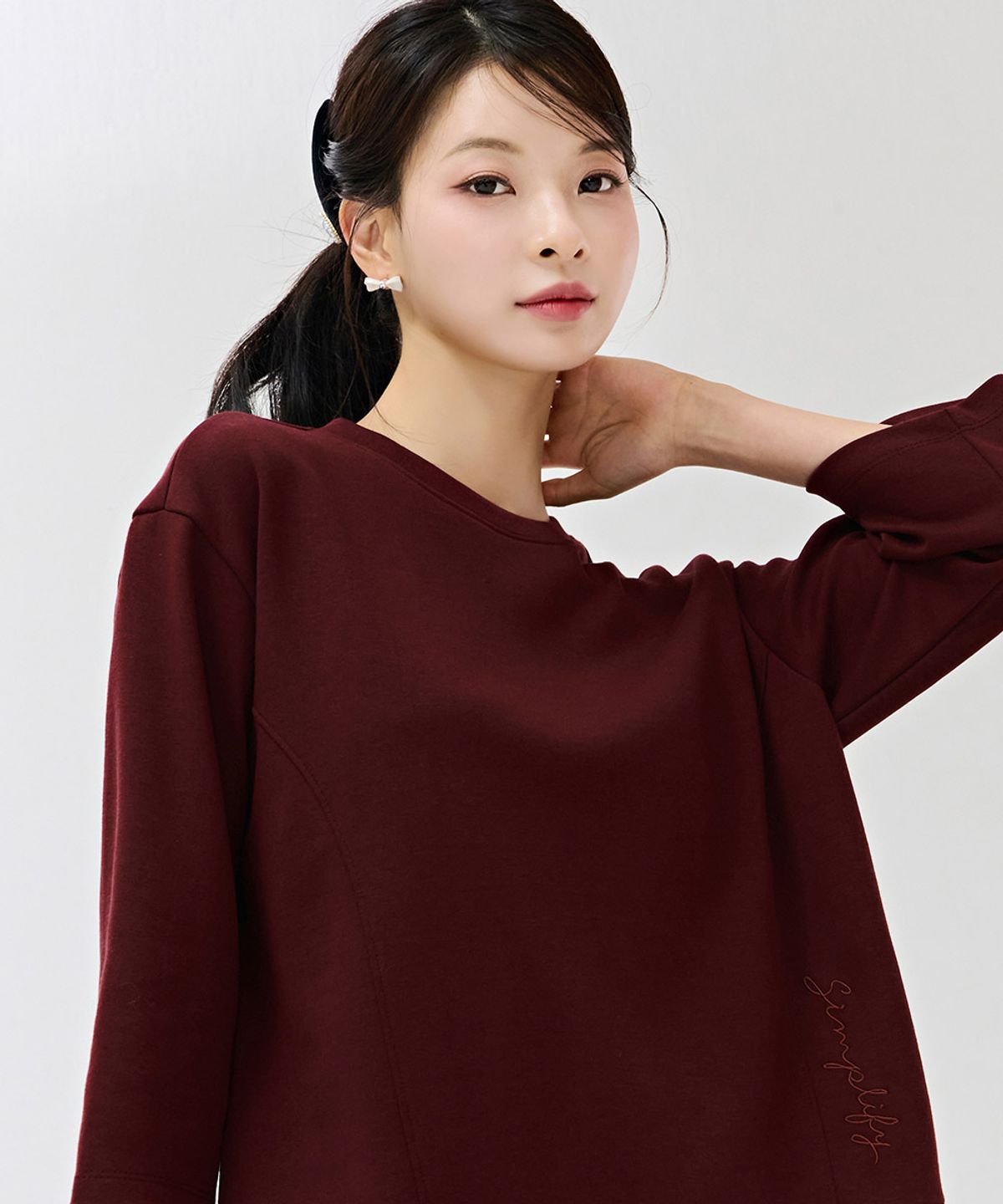 체이스컬트(CHASECULT) 여성 자수 포인트 7부 티셔츠-DERG5161B0R