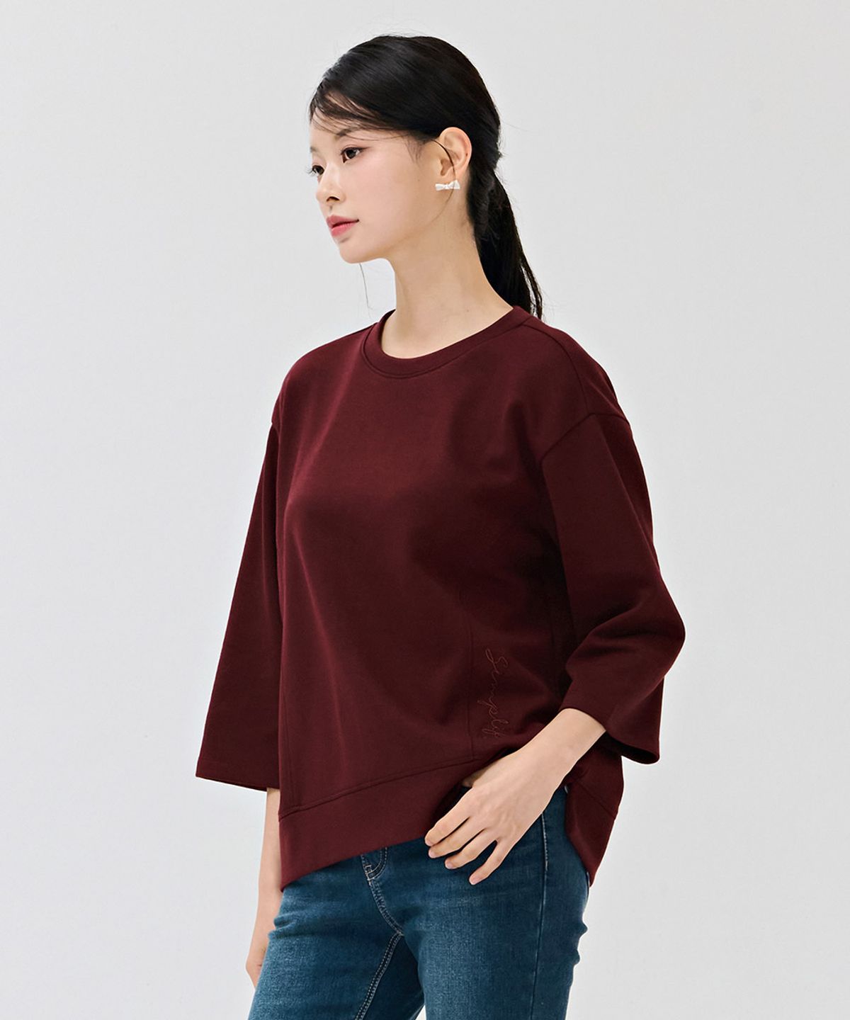 체이스컬트(CHASECULT) 여성 자수 포인트 7부 티셔츠-DERG5161B0R