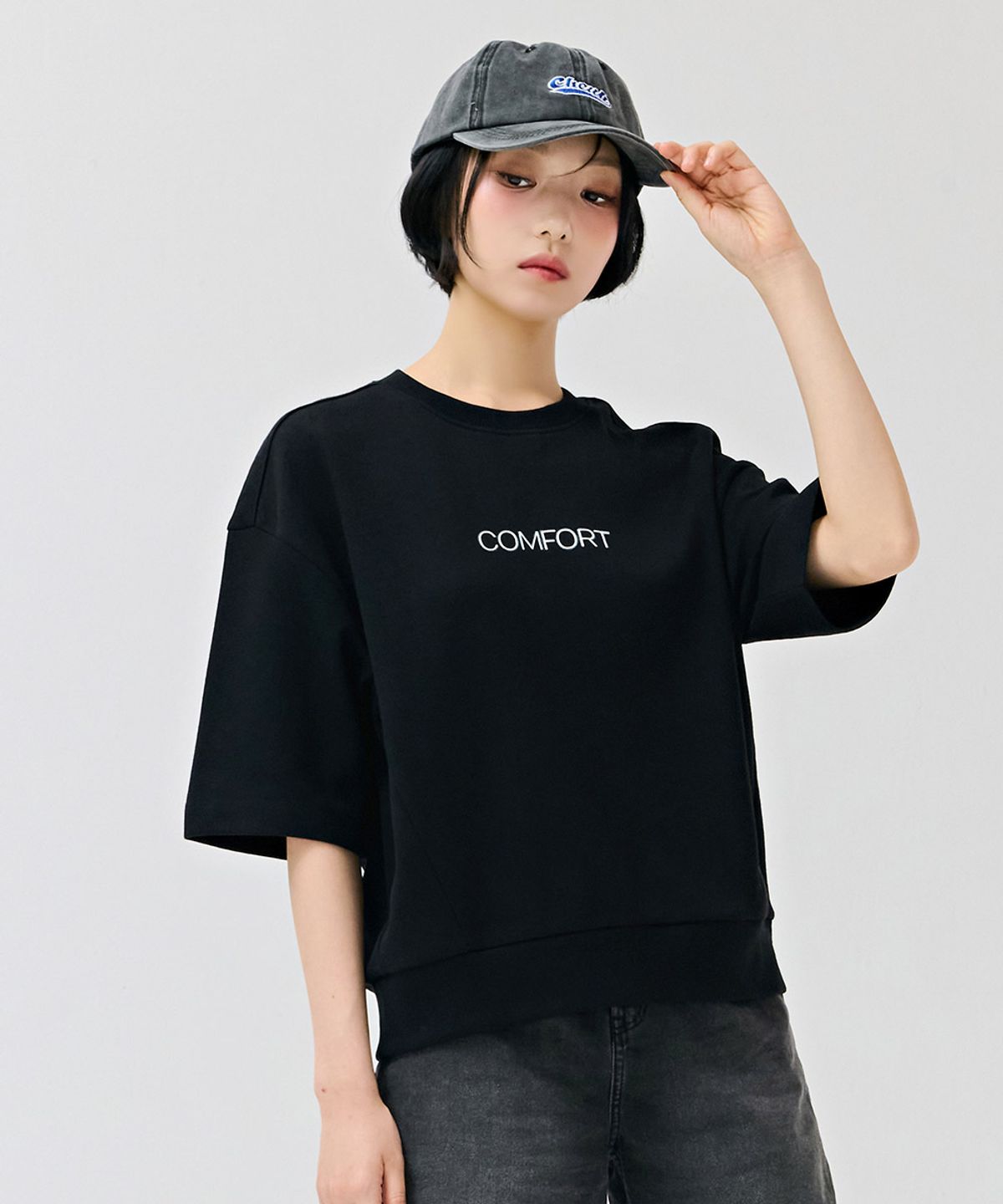 체이스컬트(CHASECULT) 여성 레터링 포인트 5부 티셔츠-DERG5861B03