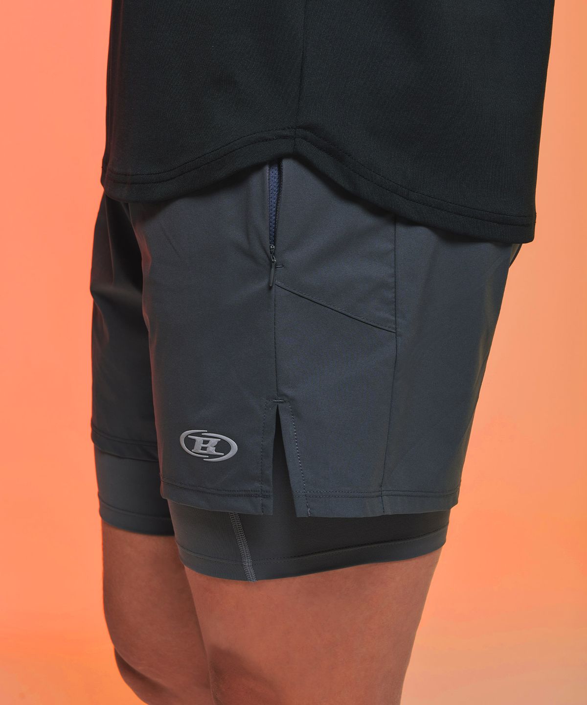 본투윈(BORN TO WIN) OUTBAND ACTIVE SHORT LEGGINGS [GREY]