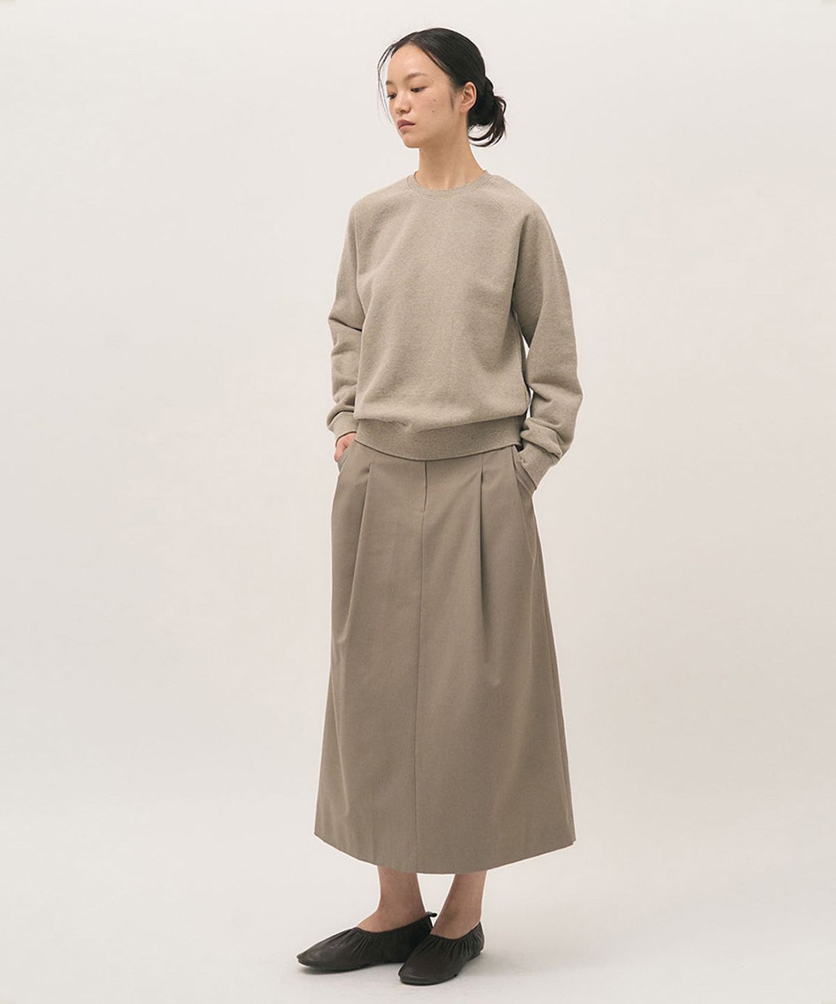 러프사이드 화이트라벨(ROUGH SIDE WHITE LABEL) Stable Cut Sweat Shirt Humus - 사이즈 ...