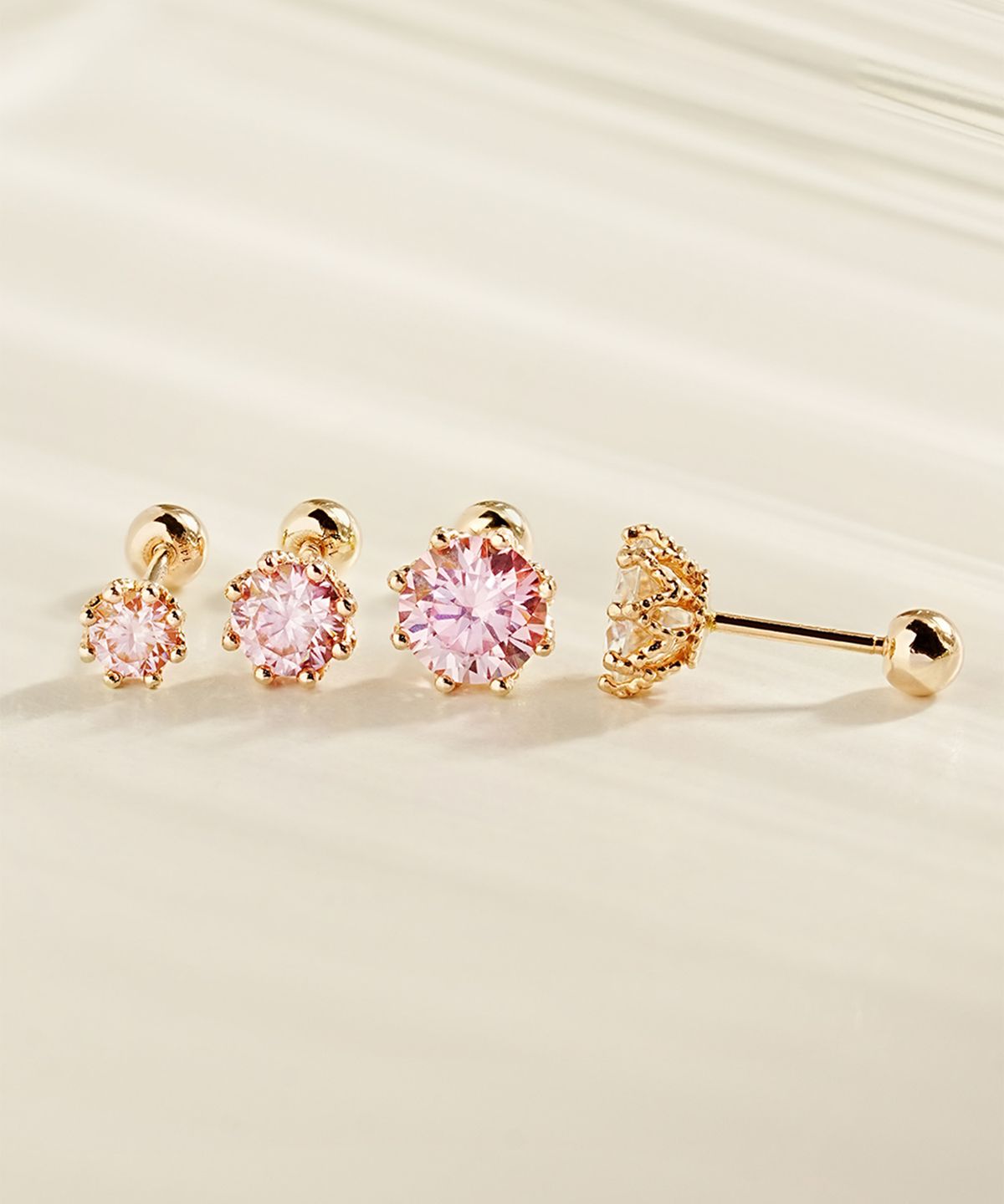 미니멀피어싱(MINIMALPIERCING) 14K 모이사나이트 다이아 퀸 피어싱 귀걸이