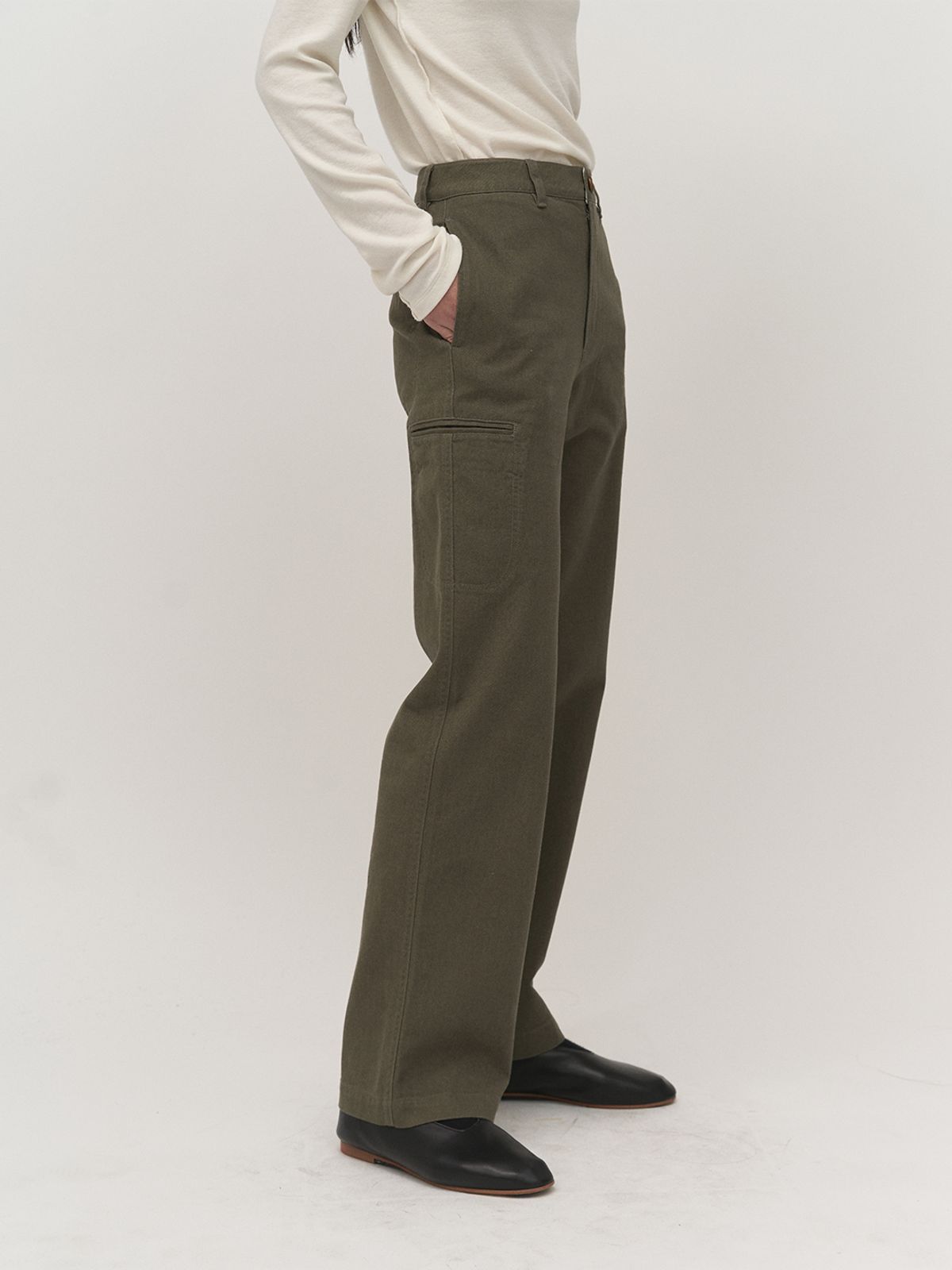 러프사이드 화이트라벨(ROUGH SIDE WHITE LABEL) Side Pocket Pants Dusty Olive