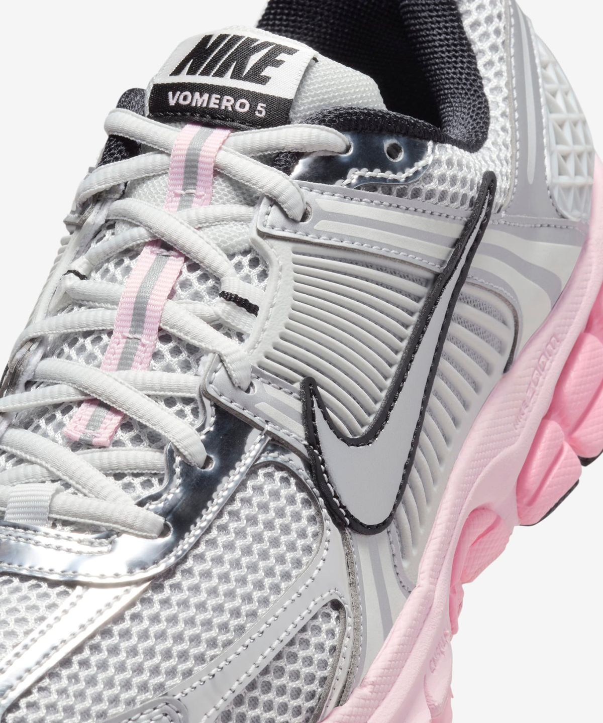 나이키(NIKE) 줌 보메로 5 W - 포톤 더스트:메탈릭 실버:핑크 폼:메드 소프트 핑크:울프 그레이:블랙 / HF1877-001