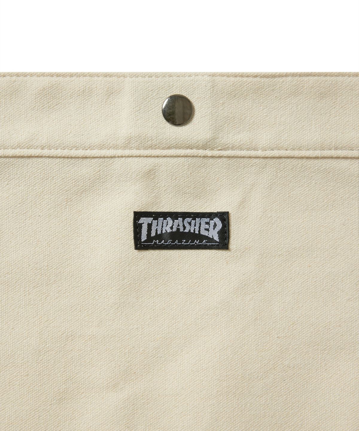 트레셔(THRASHER) 매거진 슬링백 아이보리