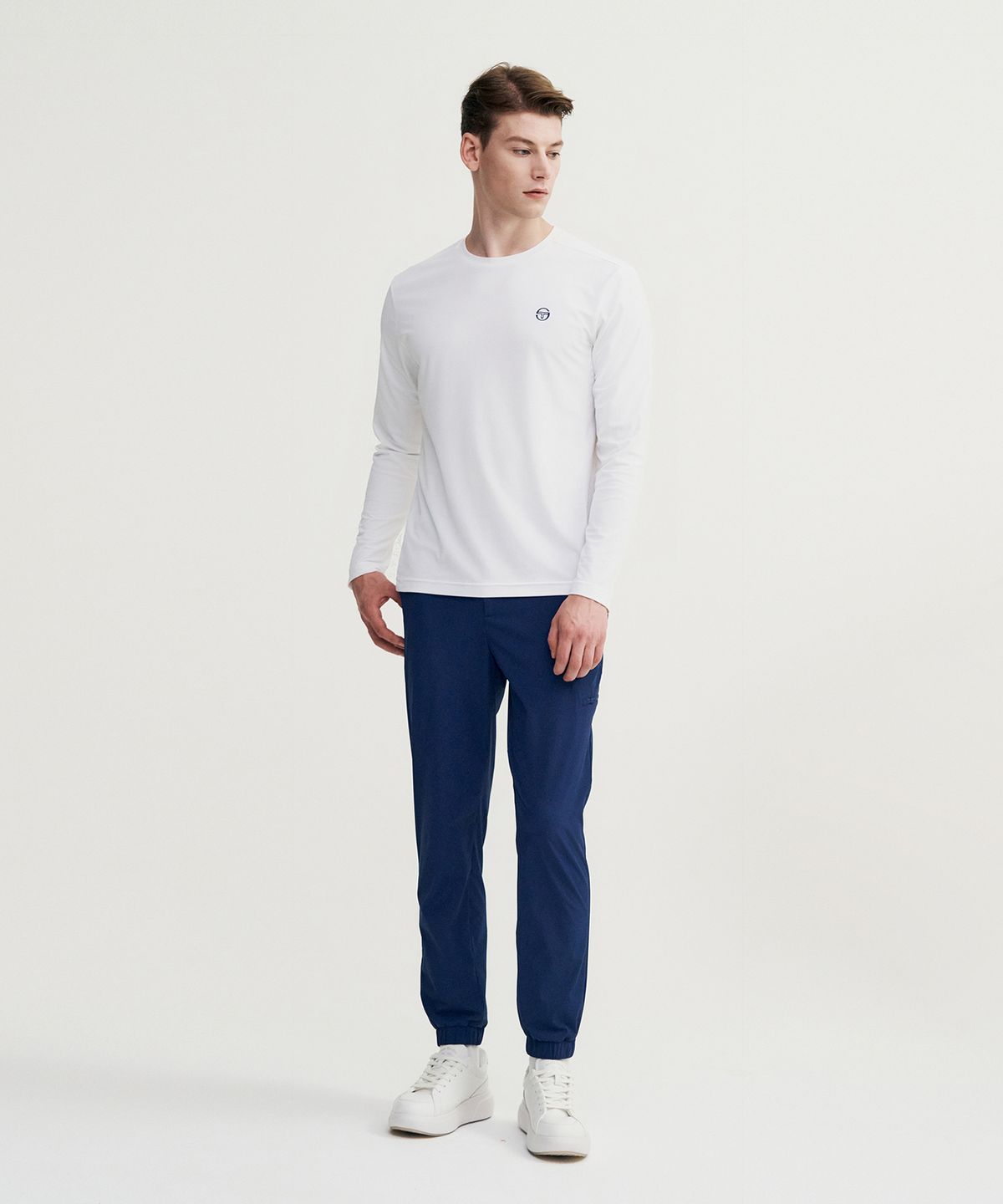 세르지오 타키니(SERGIO TACCHINI) M 에센셜 긴팔티셔츠 (White)
