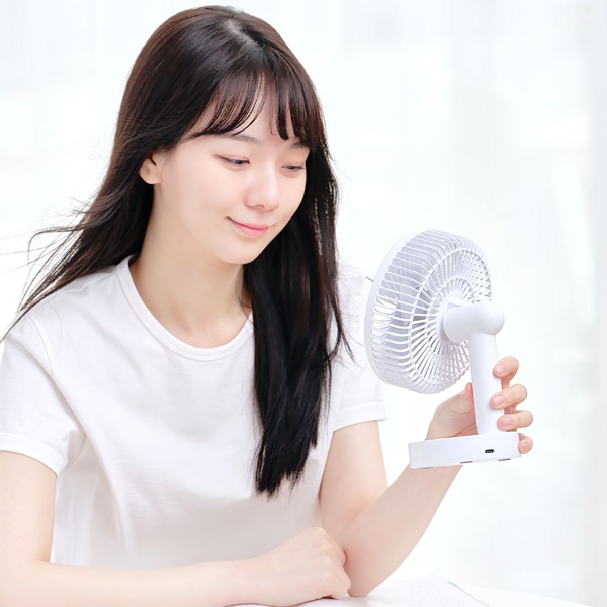 엔보우(NBOW) 탁상용 무선 선풍기 모노미니