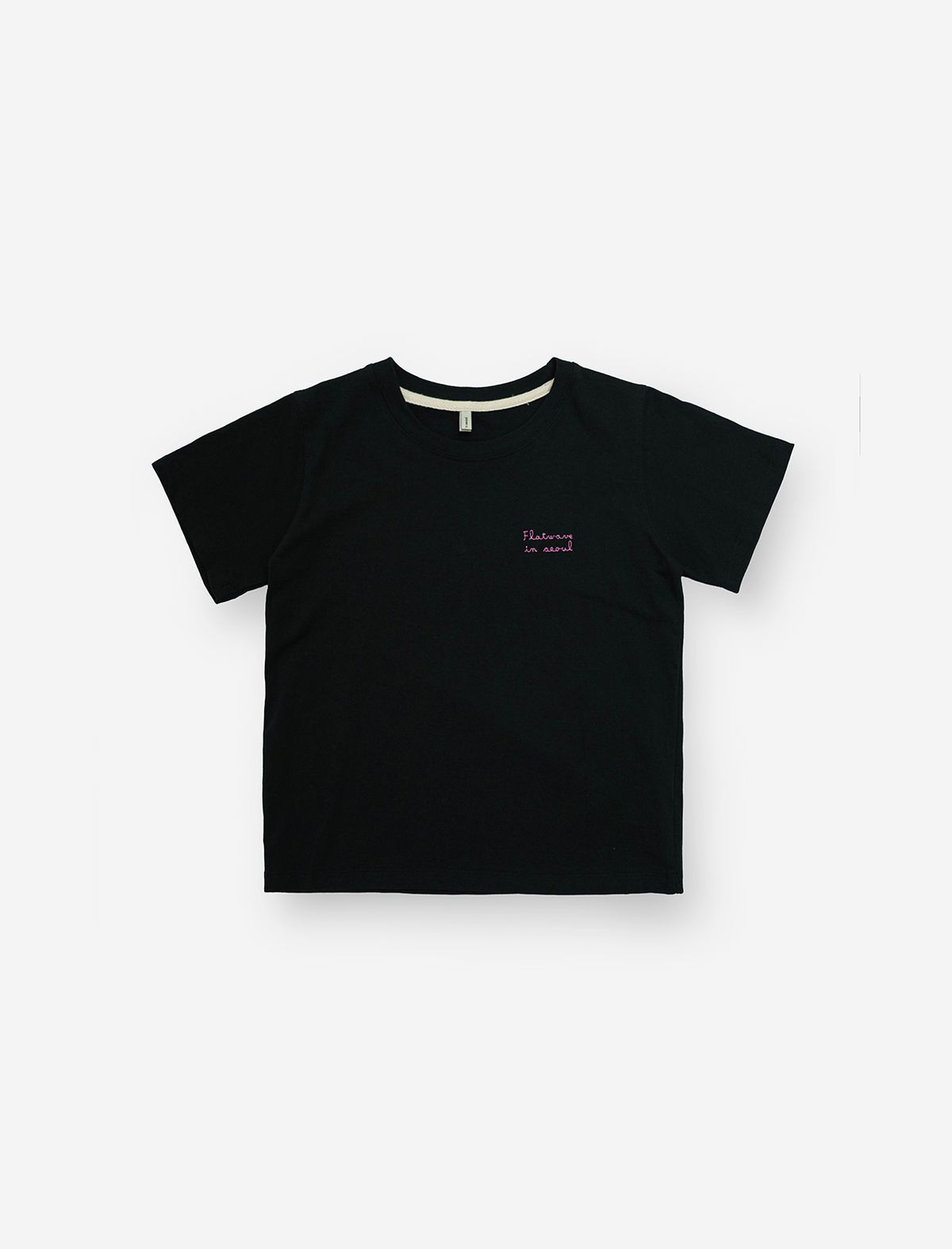 플랫웨이브 인 서울(FLATWAVE IN SEOUL) Fika Classic Logo T-Shirt Black