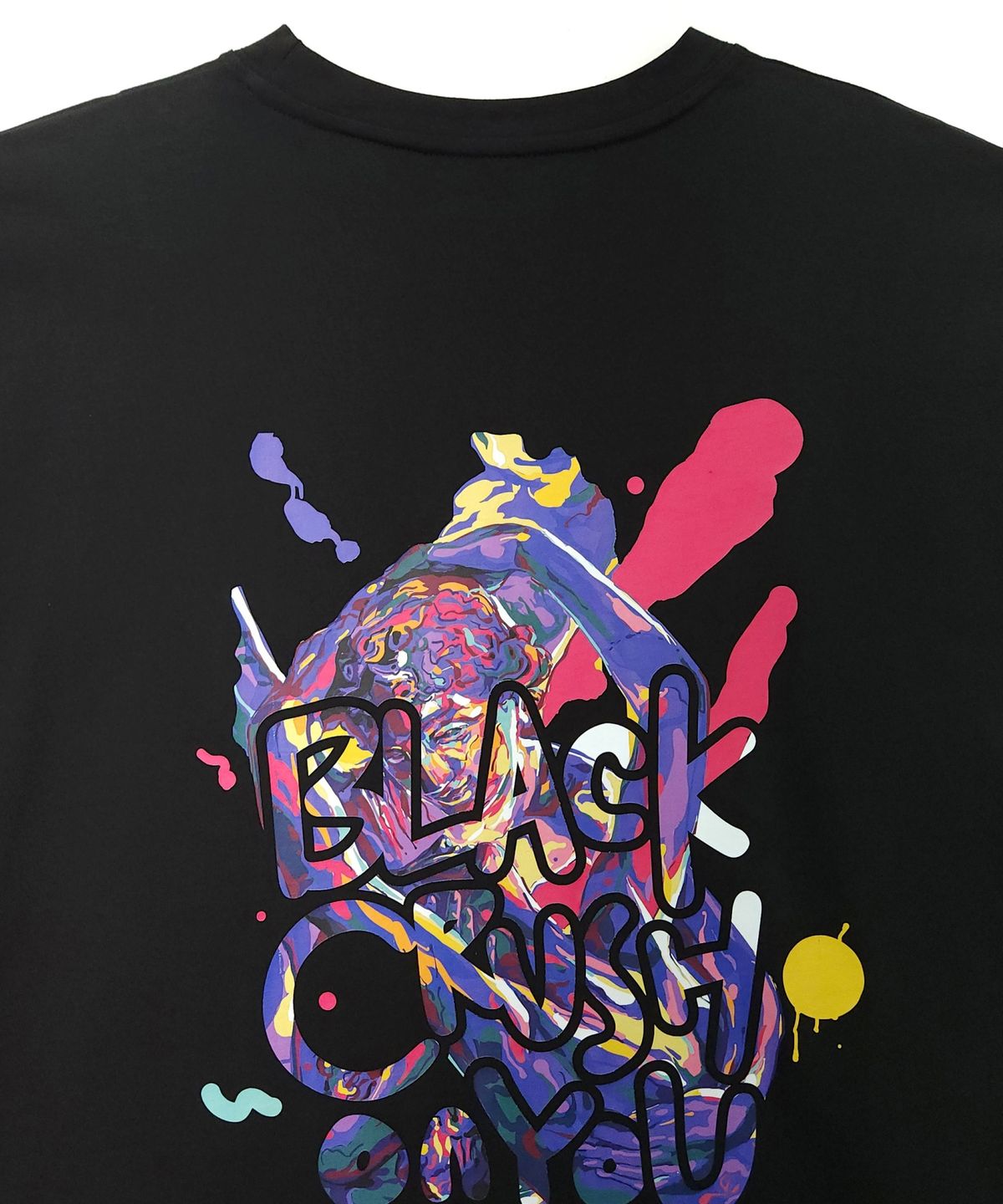블랙크러쉬(BLACRUSH) [ BLACRUSH X SangYoon Jeong ] KISS on you T-shirt
