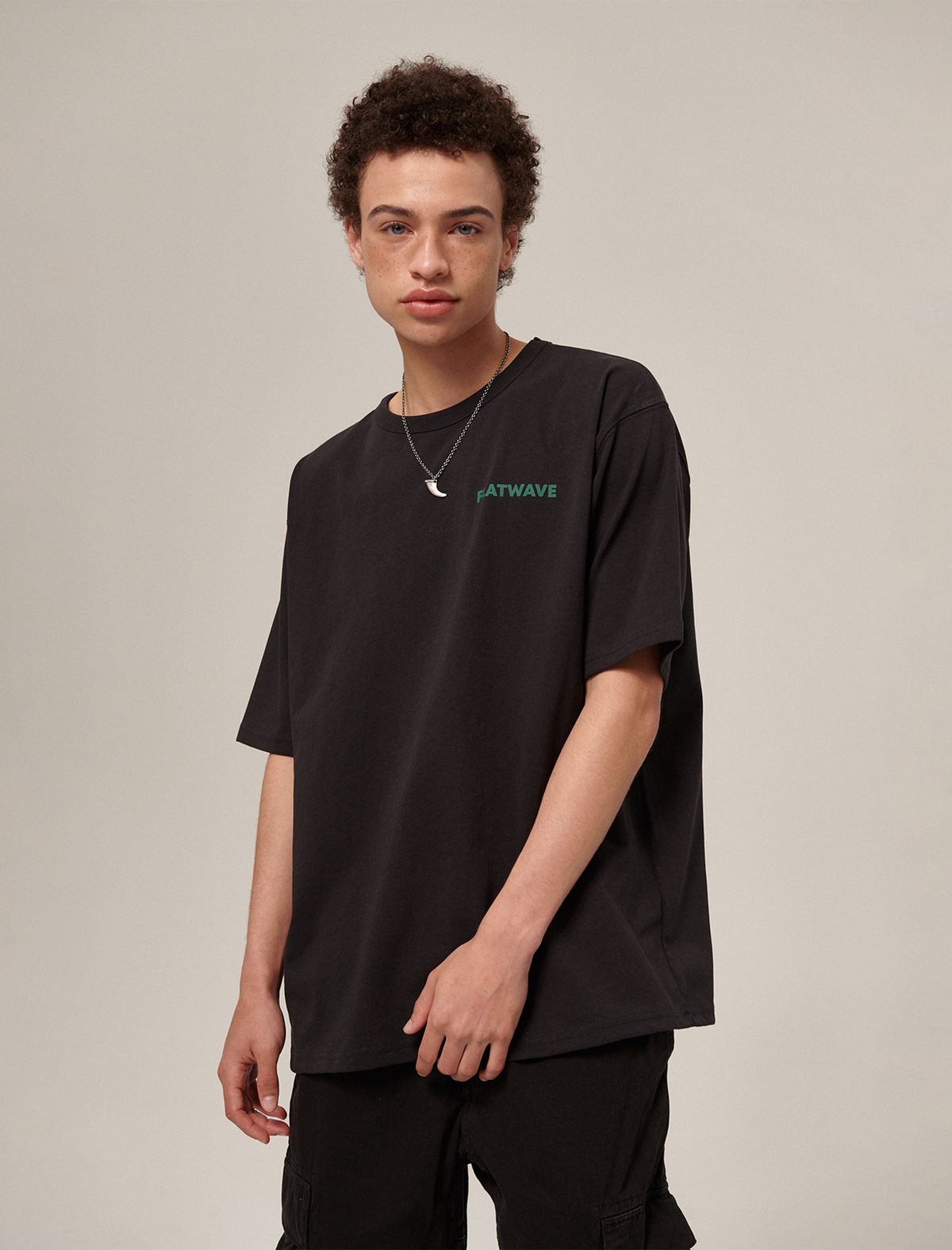 플랫웨이브 인 서울(FLATWAVE IN SEOUL) Knii Print T-Shirt Black