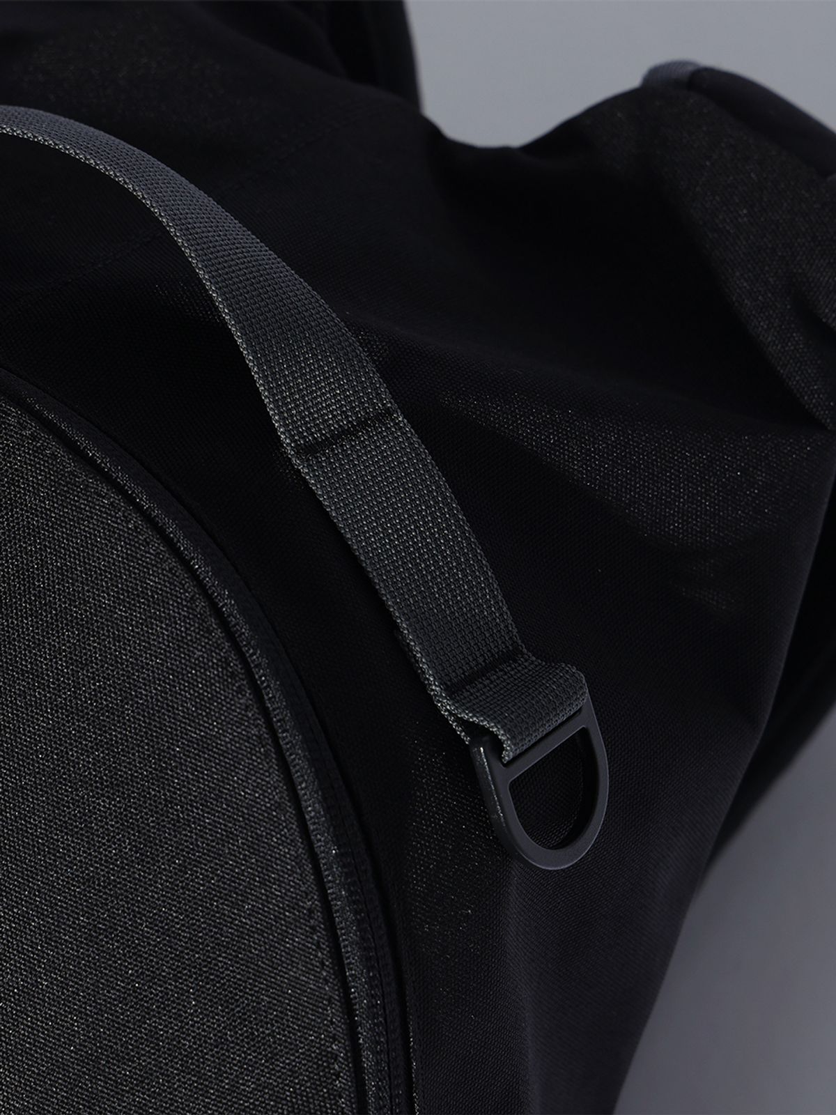 매든(MADDEN) Flat Iron Backpack R Black