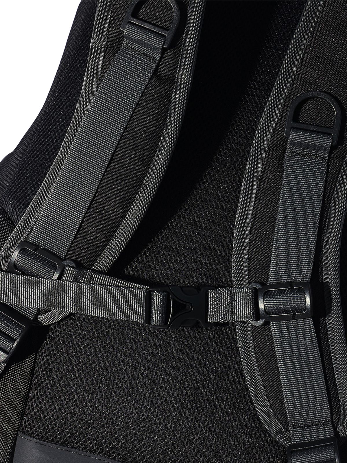 매든(MADDEN) Flat Iron Backpack R Black