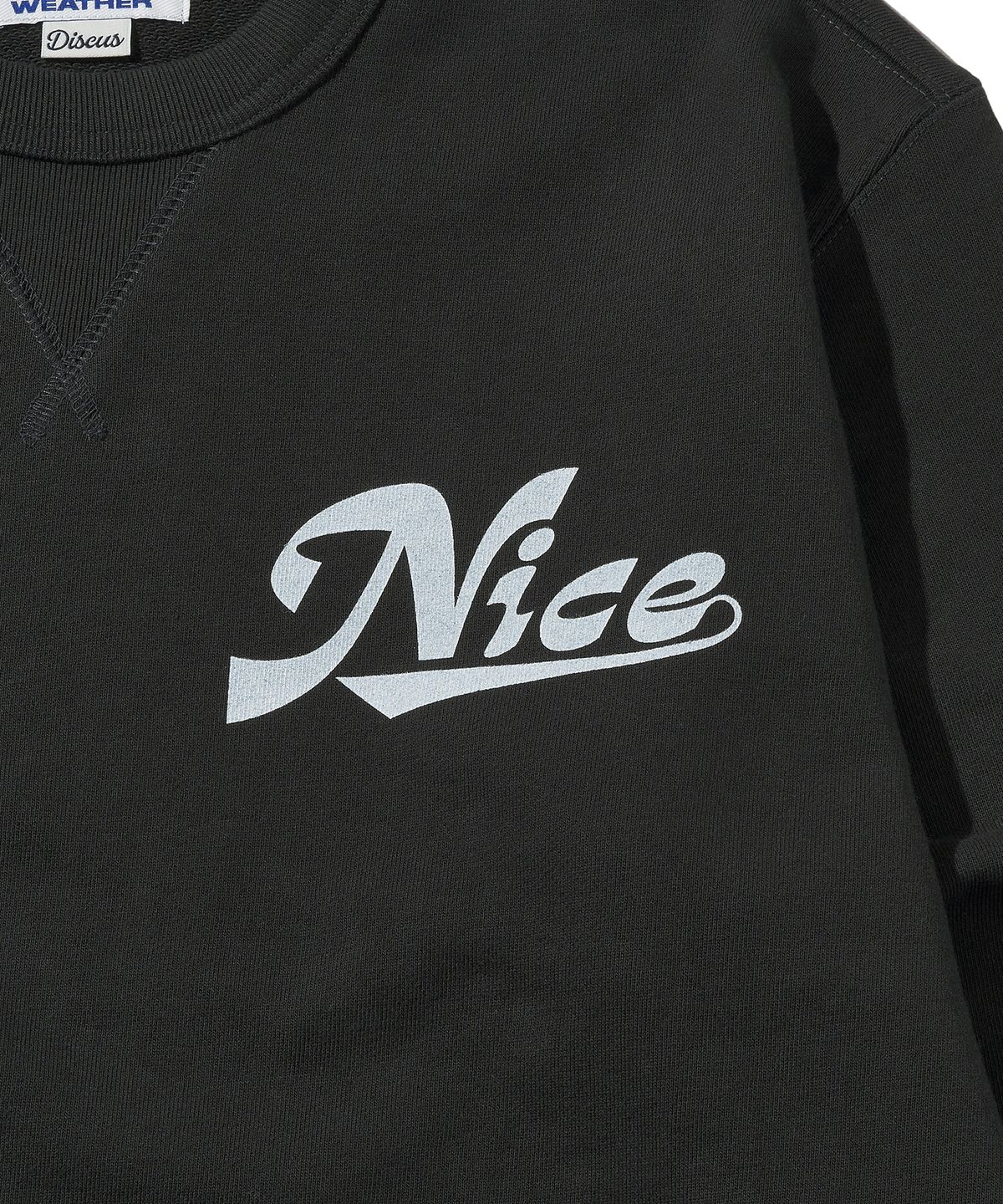 디스커스 애슬레틱(DISCUS ATHLETIC) 나이스웨더 컬래버 Nice Series Sweatshirt Washed Black