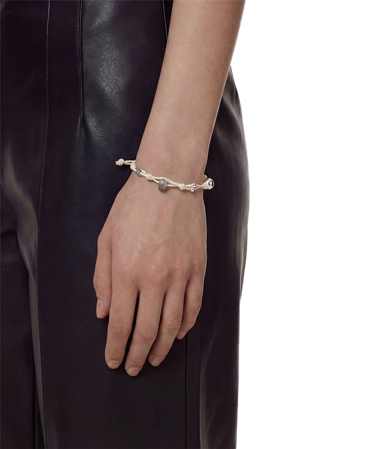 인디아카이브(INDYARCHIVE) KNOT BRACELET - IVORY