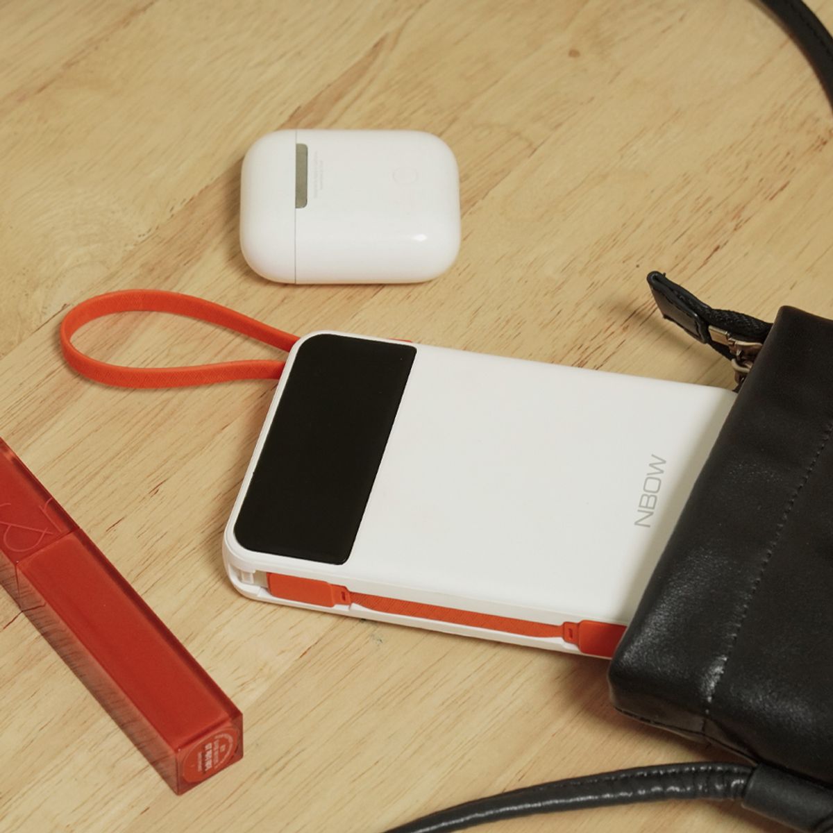 엔보우(NBOW) 고속충전 10000mAh 보조배터리 P10