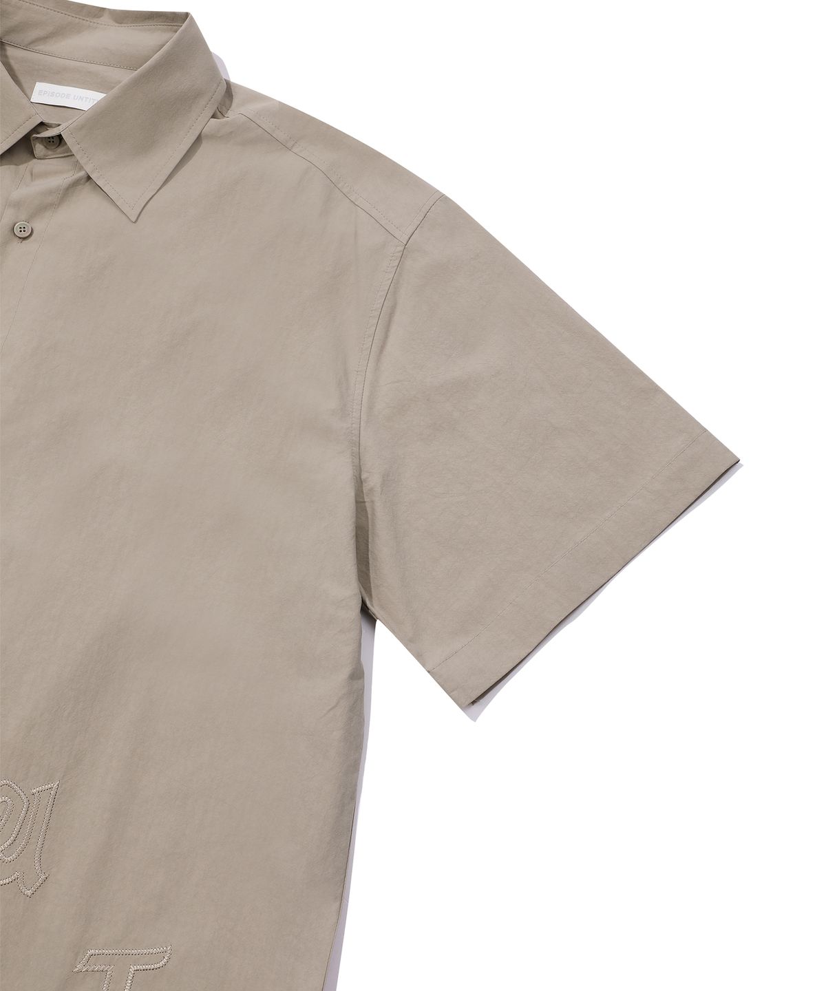 에피소드 언타이틀(EPISODE UNTITLED) LOGO PATCH APPLIQUE HALF SLEEVES SHIRTS_BROWN