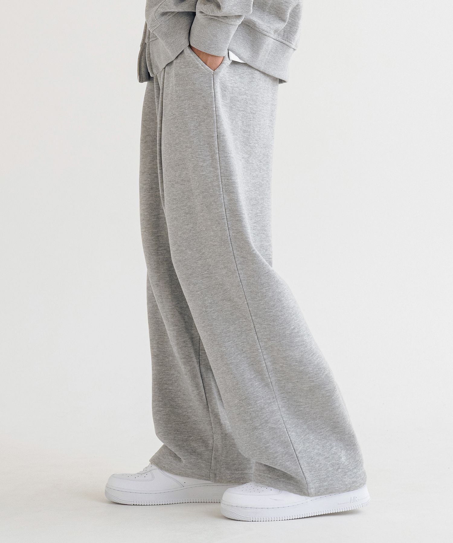 g*e様 ALOUND TWO TUCK SWEATPANTS M ennoy g*e様 ALOUND TWO TUCK SWEATPANTS M ennoy