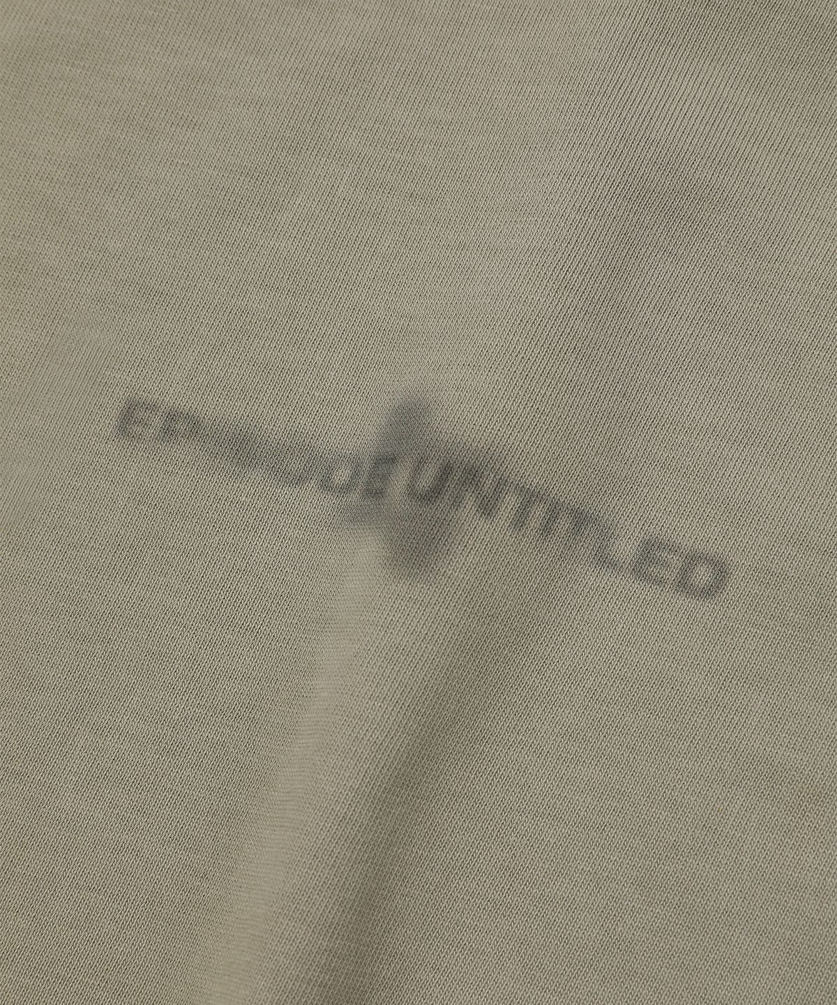 에피소드 언타이틀(EPISODE UNTITLED) CROP MATCH COLORS LOGO PRINT T-SHIRT_MINT KHAKI