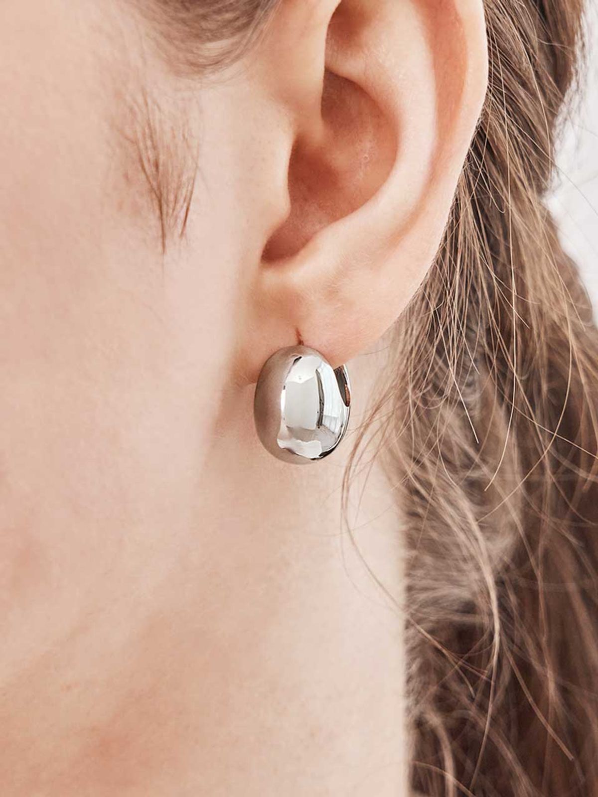 가이거주얼리(GEIGERJEWELRY) 물방울 모티브 볼드 원터치 귀걸이 GISVEE141 (실버925 PIN)