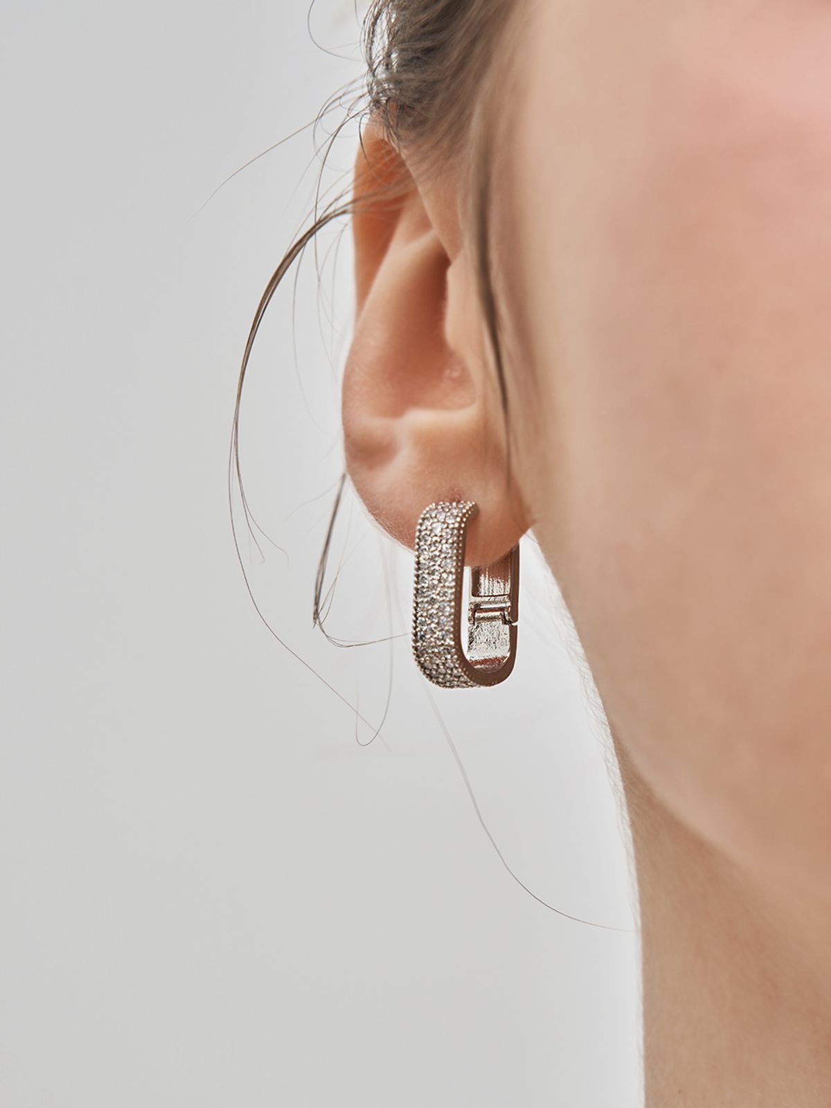 가이거주얼리(GEIGERJEWELRY) 빅사이즈 원터치 파인 귀걸이 GISVEE124 (실버925 PIN)