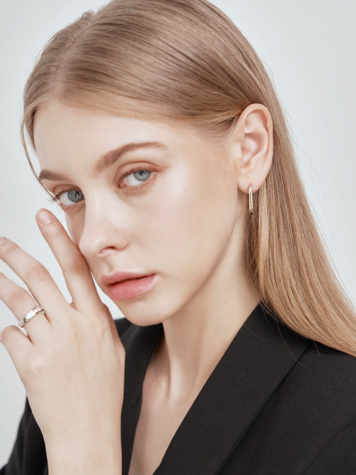 가이거주얼리(GEIGERJEWELRY) 라운스퀘어 원터치 귀걸이 GISVEE112 (실버925 PIN)