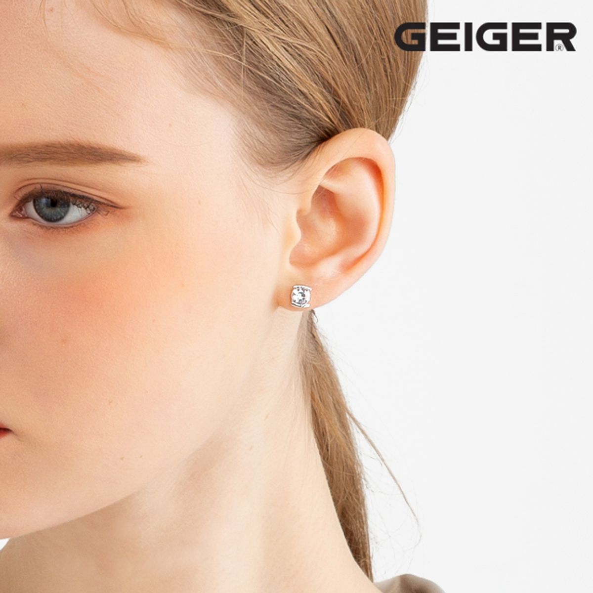 가이거주얼리(GEIGERJEWELRY) 데일리 큐빅 귀걸이 GISVEE047 (실버925 PIN)