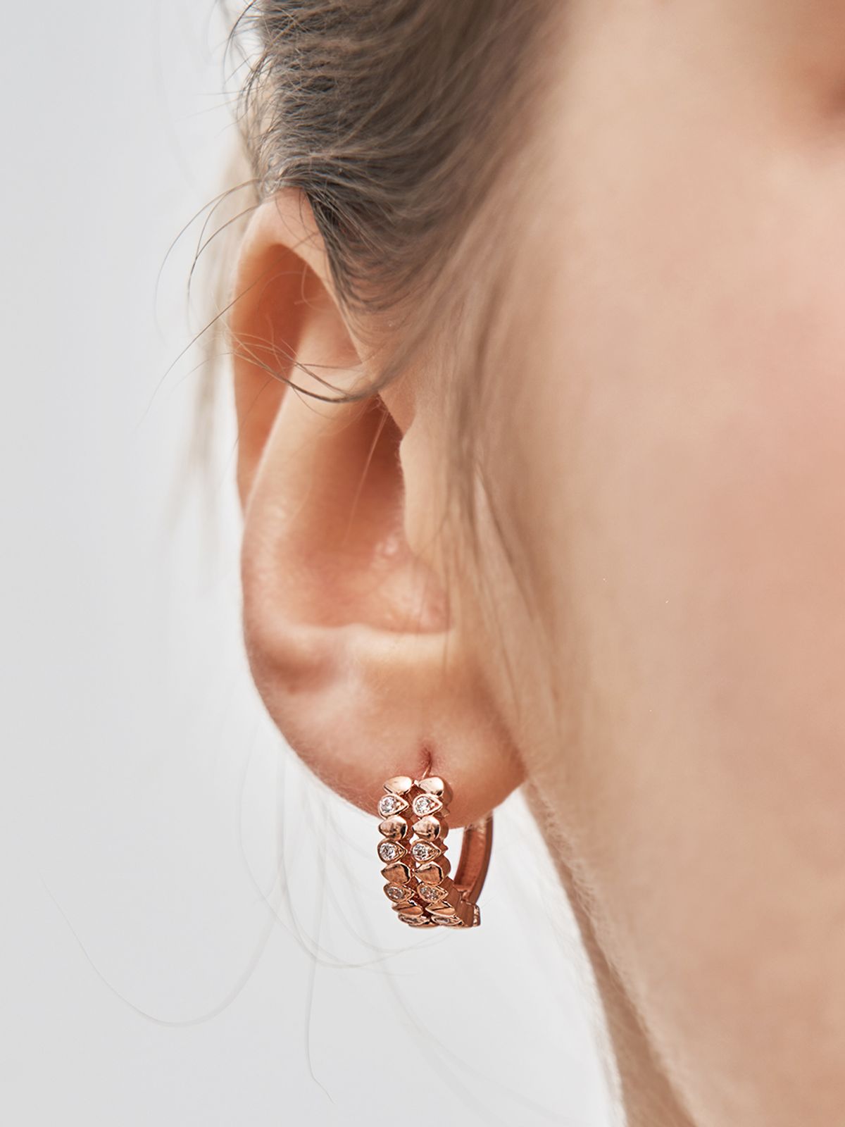가이거주얼리(GEIGERJEWELRY) 18K 도트 원터치 링귀걸이 (gold pin) GI8KPEE028