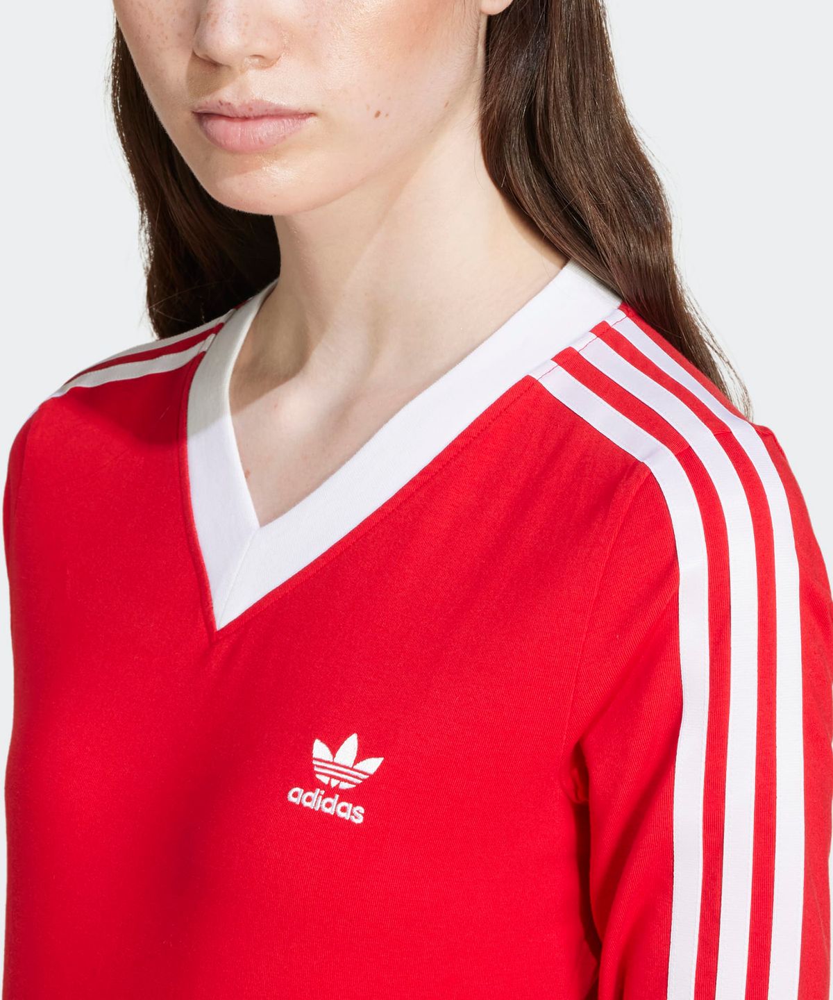 아디다스(ADIDAS) 브이넥 긴팔 셔츠 - 레드 / IY7248