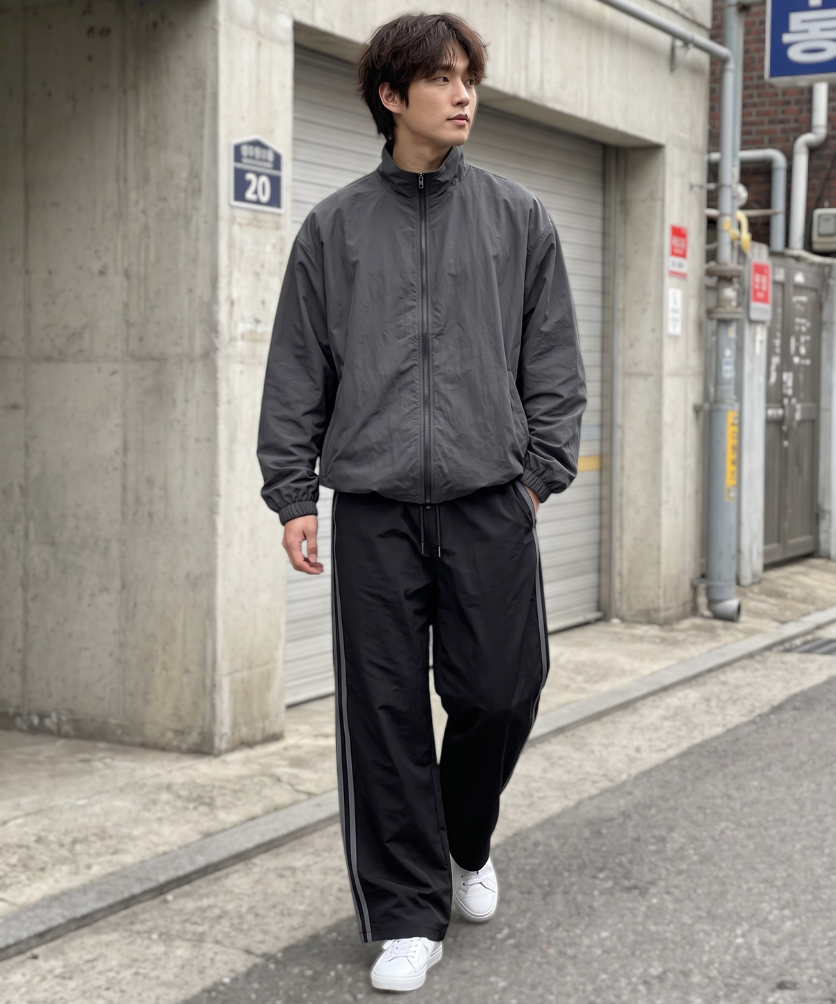 버튼서울(BUTTON SEOUL) 베이직 라인 나일론 스트링 팬츠 (블랙)