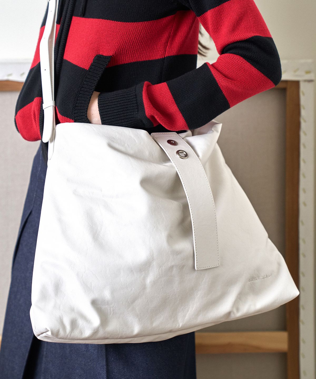 아메스 월드와이드(AMES-WORLDWIDE) SOFT LEATHER LARGE BAG IVORY