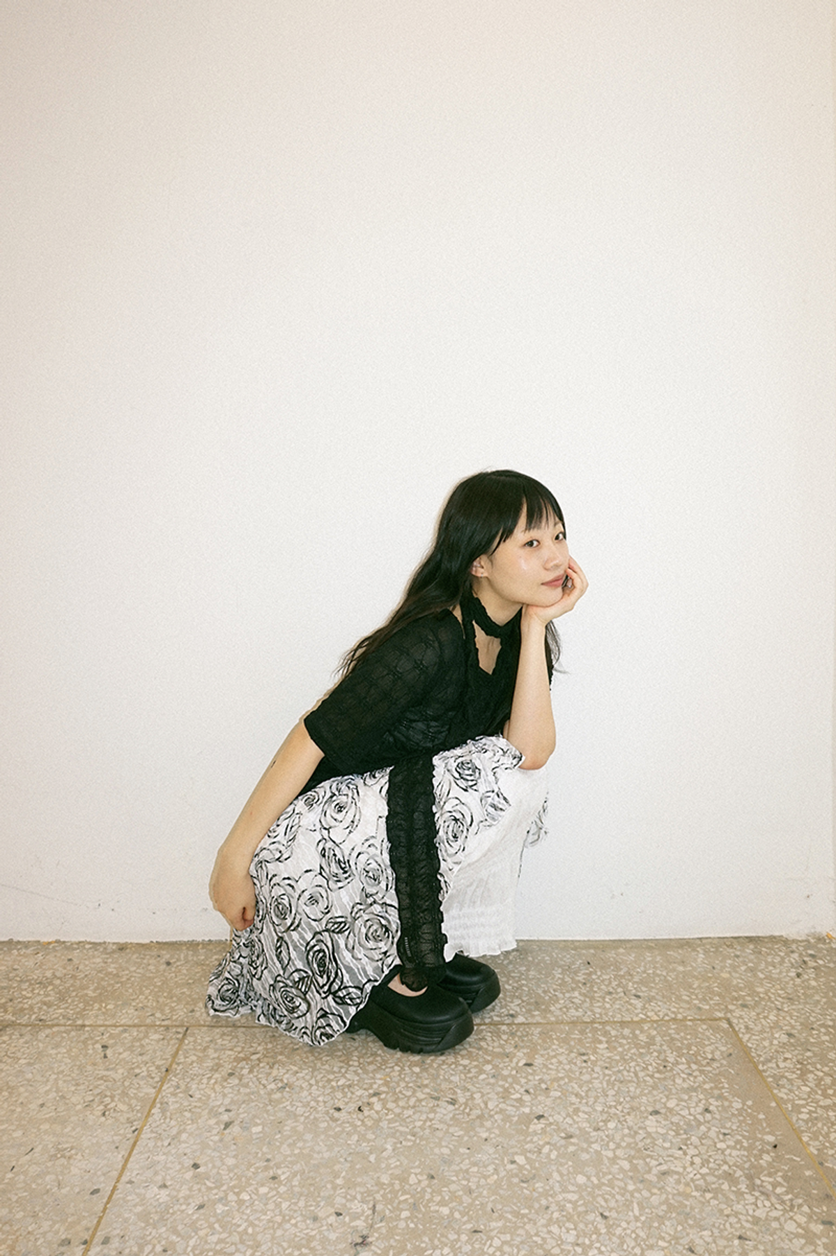 쿠키시(KOOKEESEE) 로즈 레이스 레이어드 스커트 (화이트)