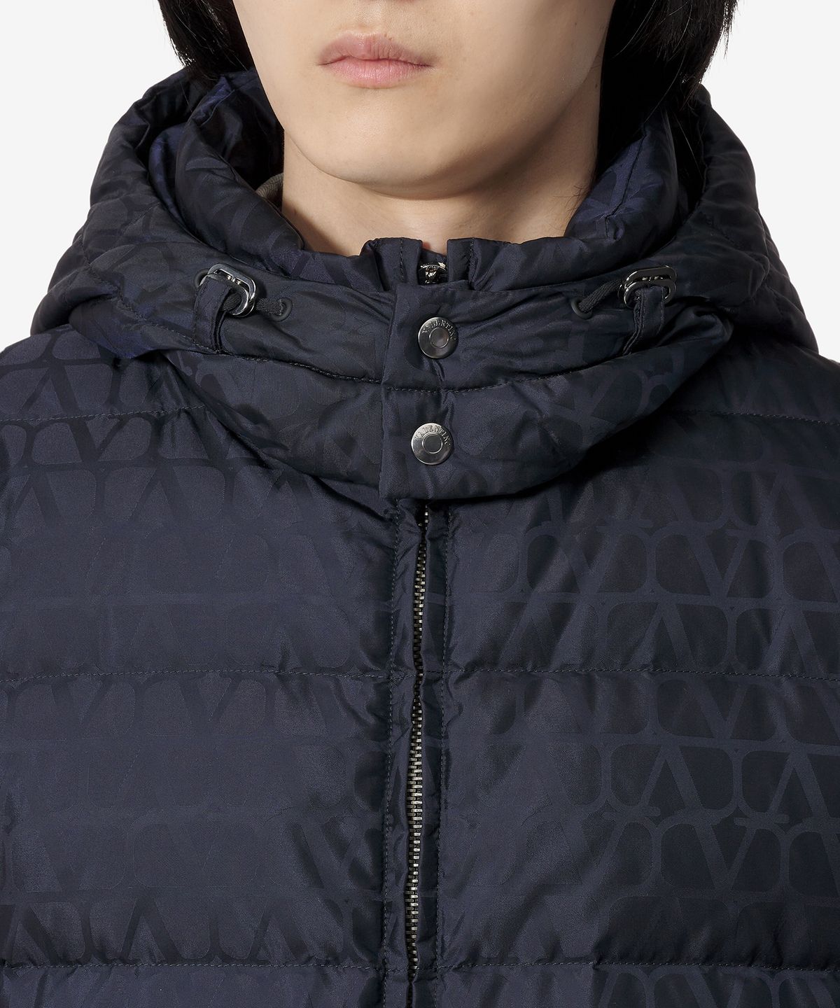 발렌티노(VALENTINO) 트왈 이코노그라프 패턴 나일론 패딩 - 네이비 / 5V3CNA319VFYE6