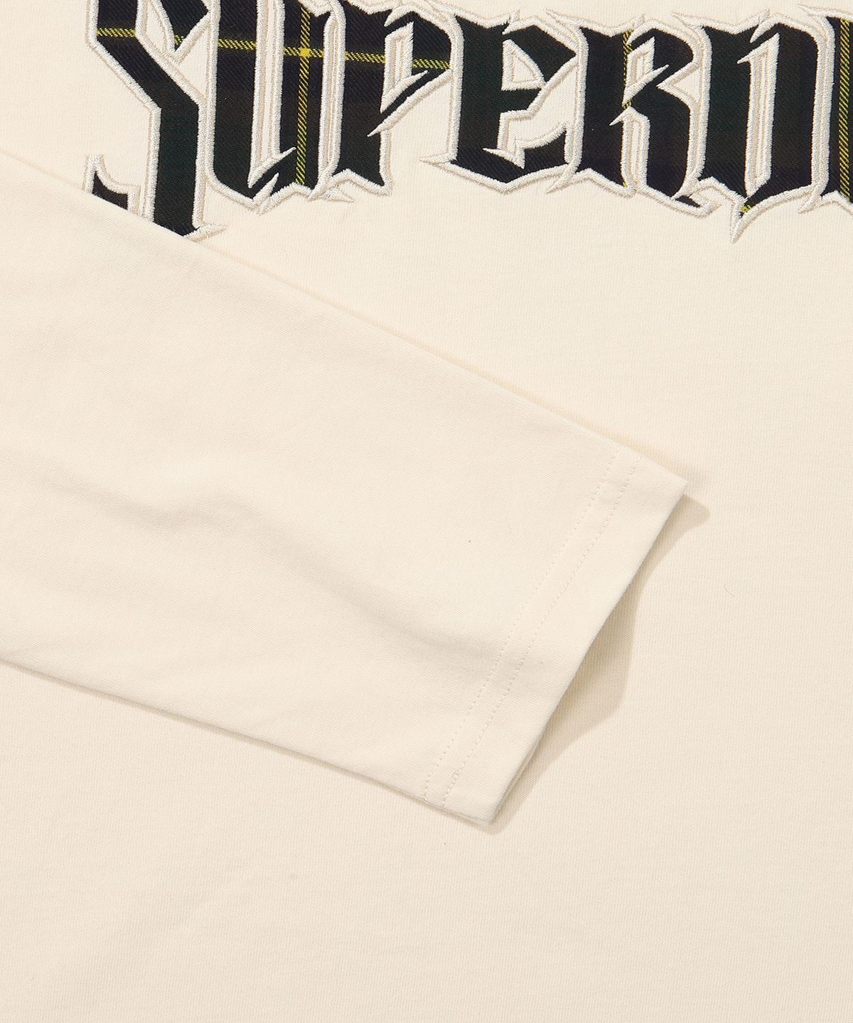 슈퍼드라이(SUPERDRY) 아플리케 레귤러 긴팔 티셔츠 아이보리