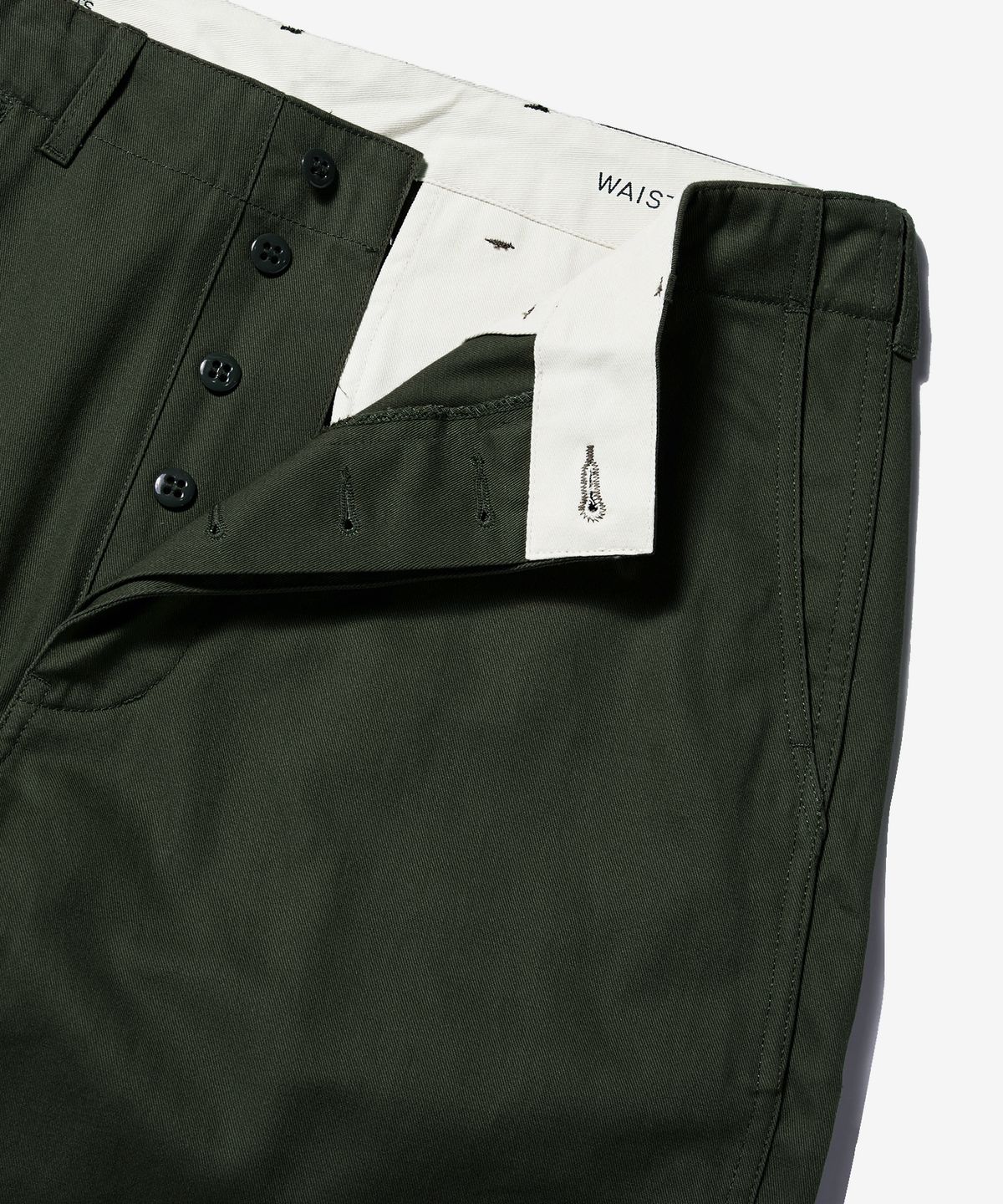 아웃스탠딩(OUTSTANDING) OFFICER CHINO PANTS_D.GREEN