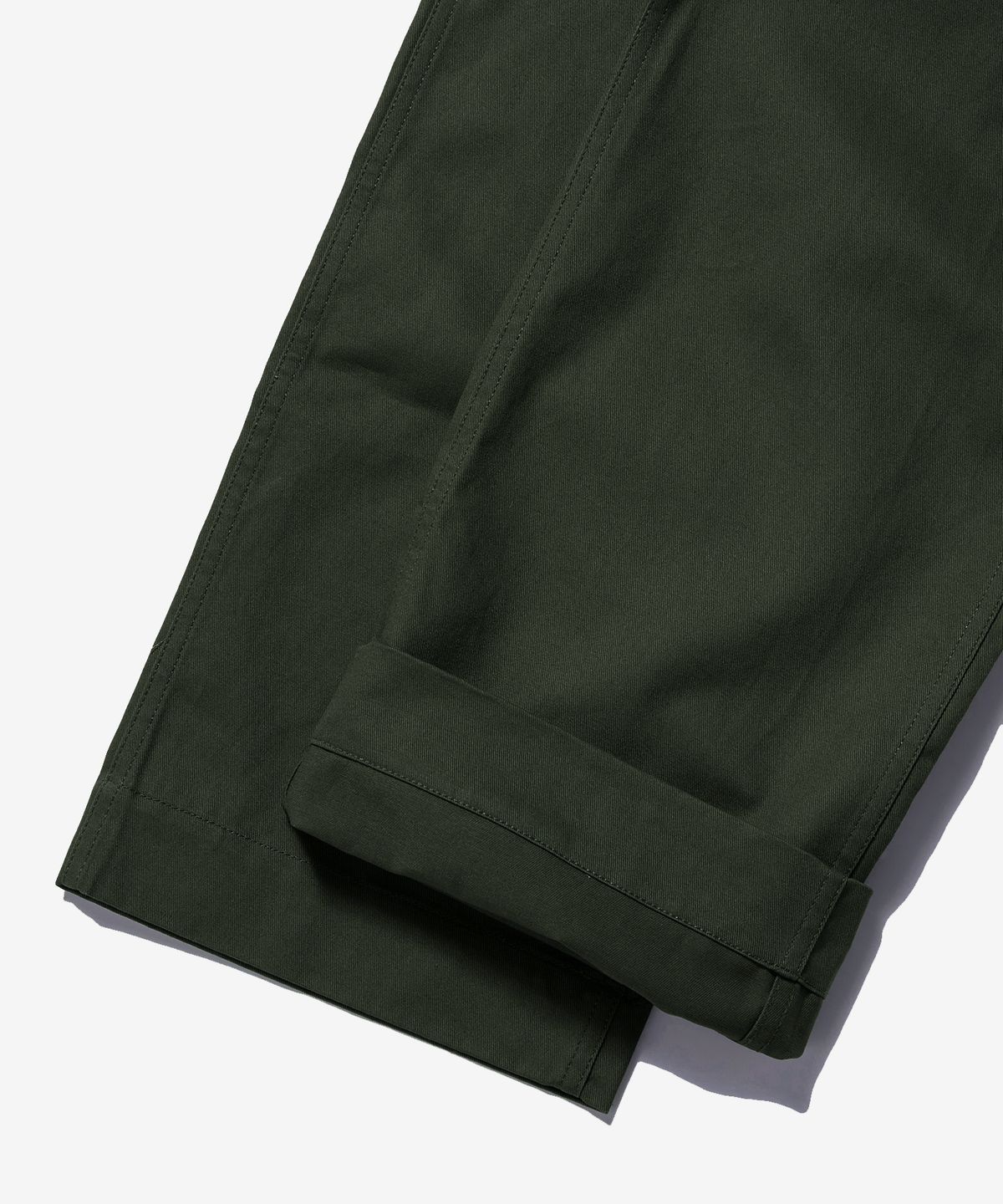 아웃스탠딩(OUTSTANDING) OFFICER CHINO PANTS_D.GREEN