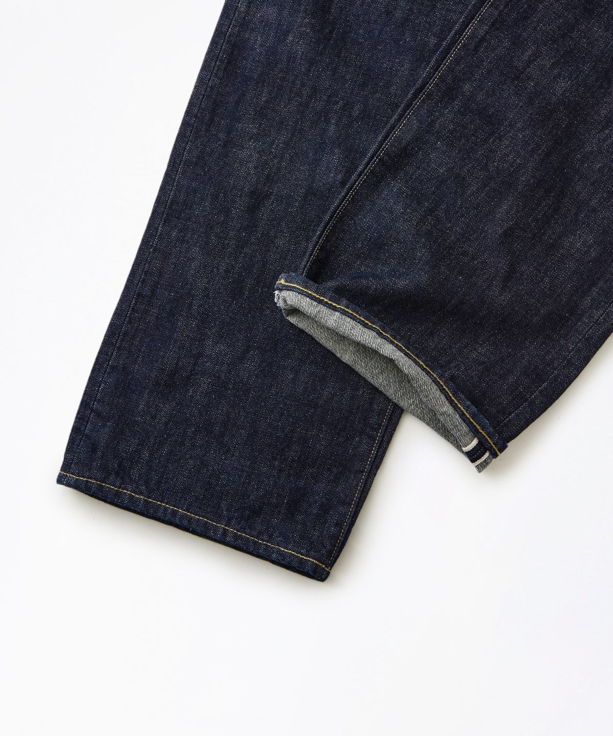 아웃스탠딩(OUTSTANDING) W.W. II SELVEDGE STRAIGHT PANTS_INDIGO