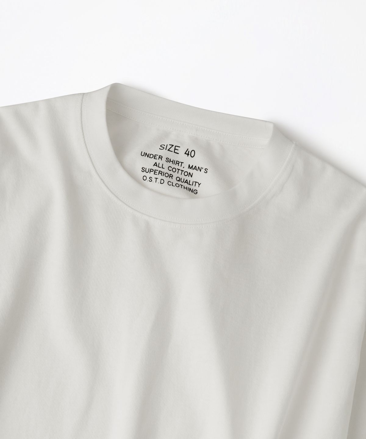 아웃스탠딩(OUTSTANDING) BASIC CREW NECK LONG SLEEVE TEE_OFF WHITE
