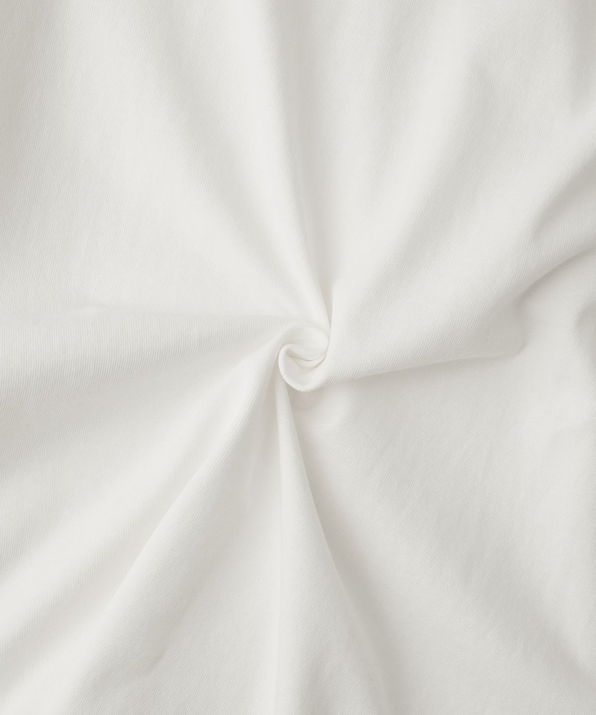 아웃스탠딩(OUTSTANDING) BASIC CREW NECK LONG SLEEVE TEE_OFF WHITE